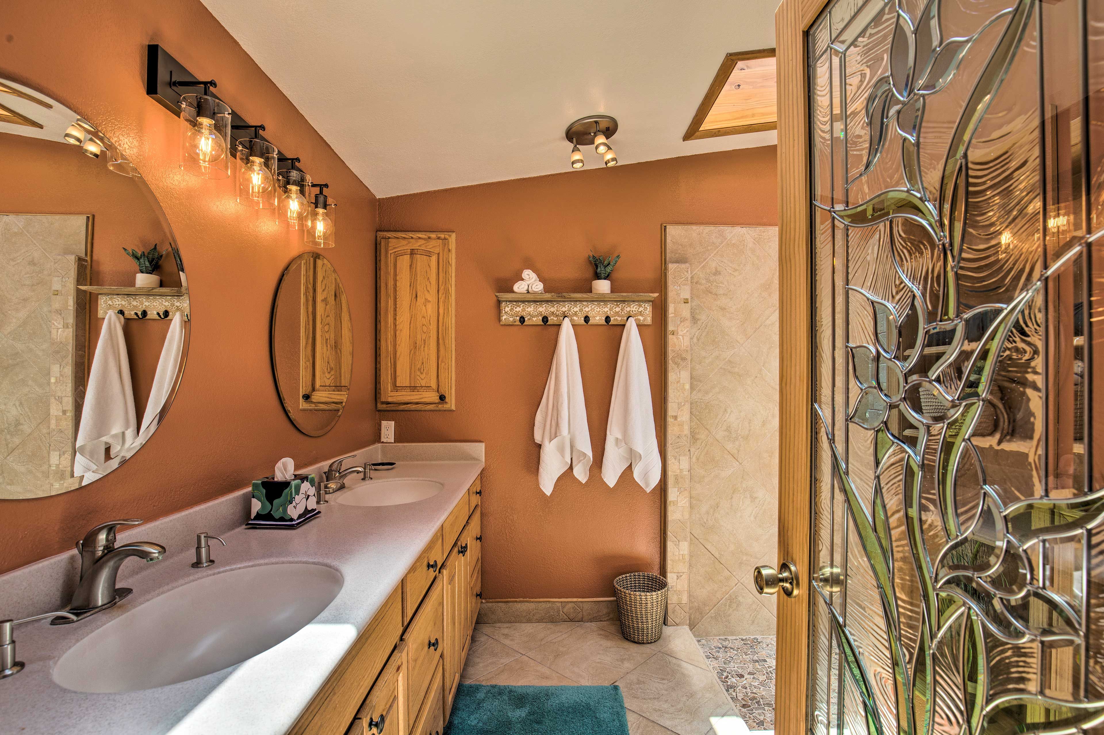En-Suite Bathroom | Walk-In Shower