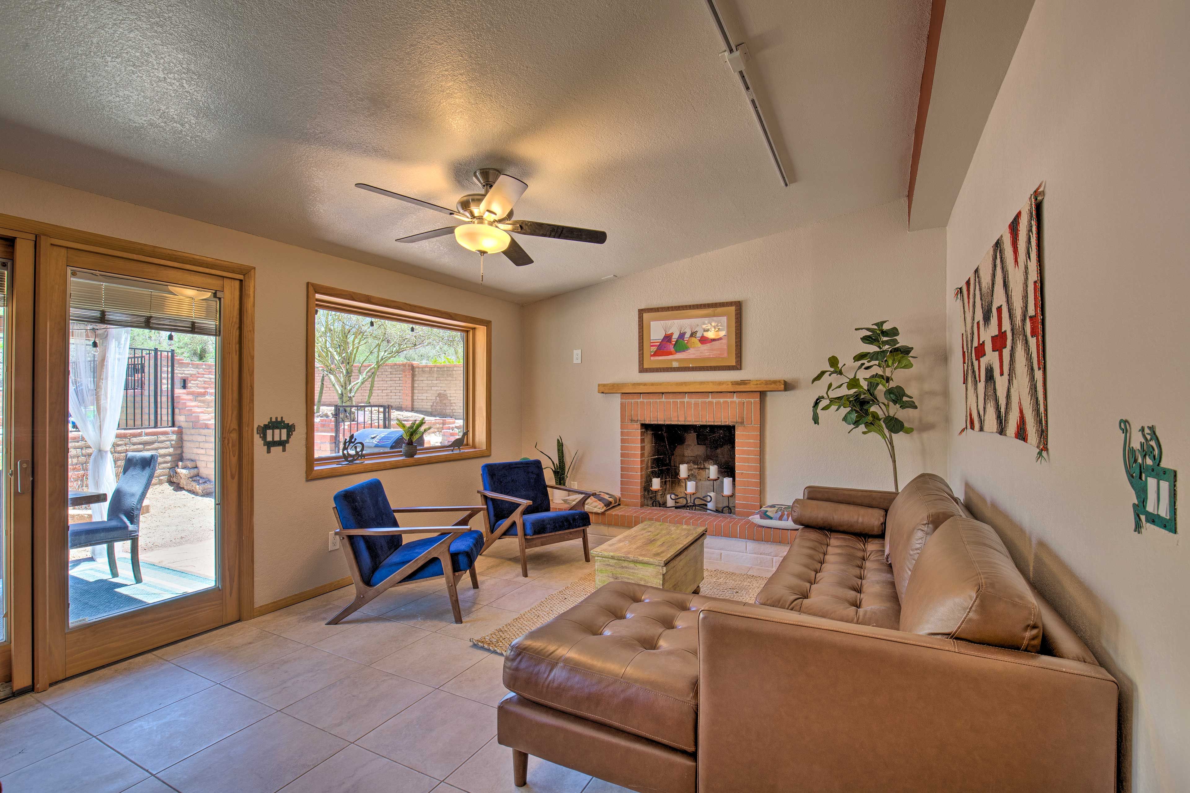 2nd Living Area | Central AC