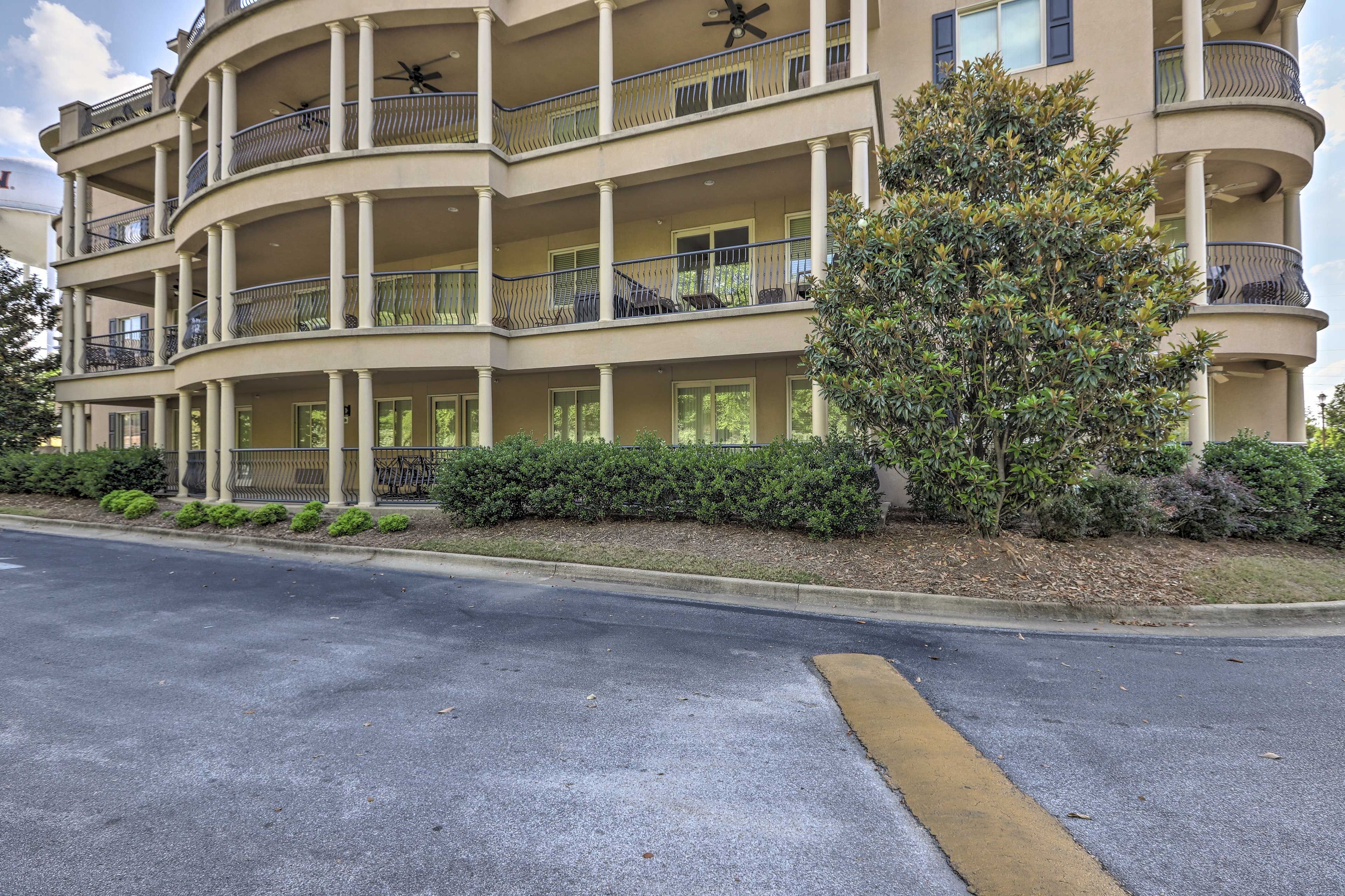 Tiger Suites Complex