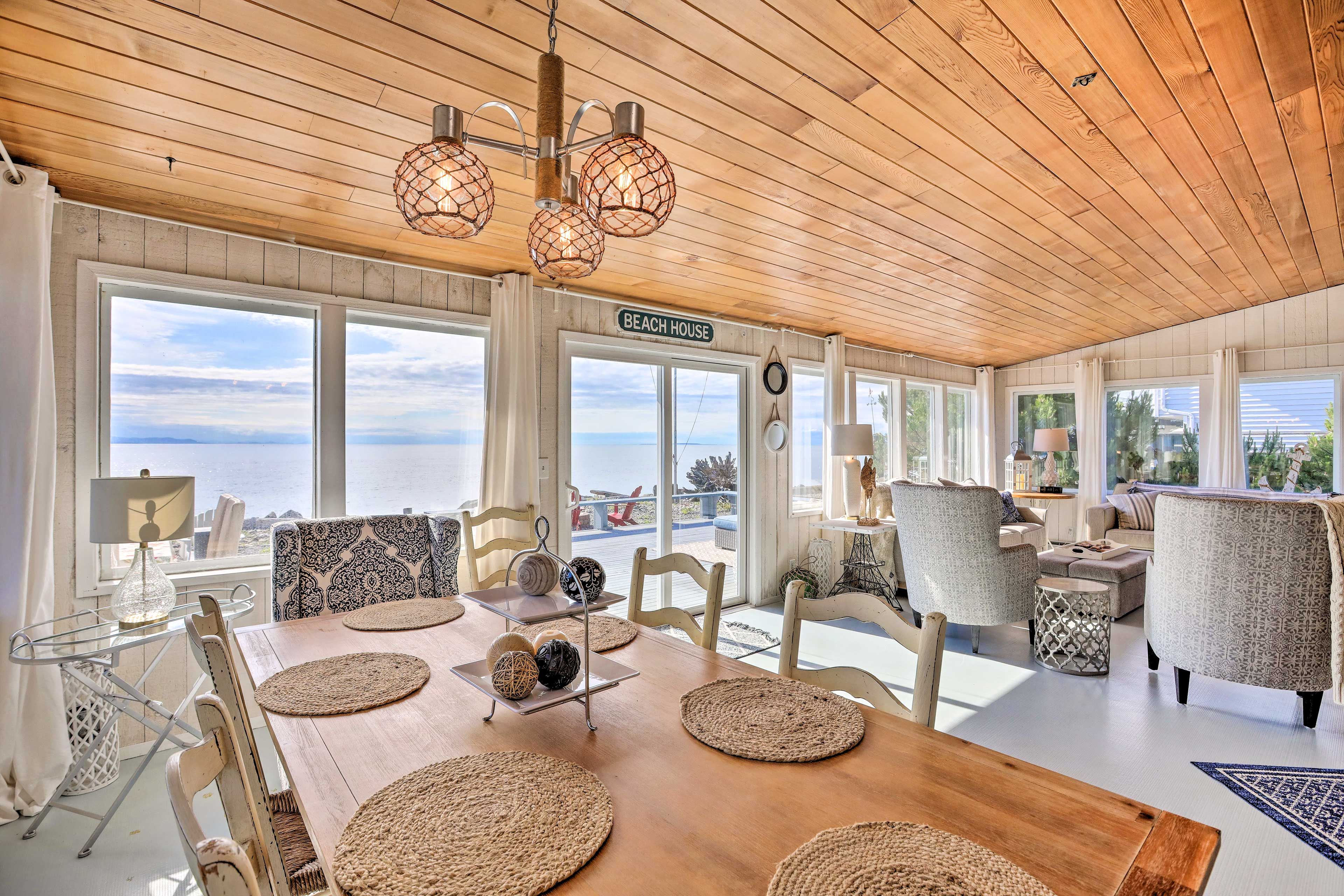 Dining Room | Board Games | Wine Fridge