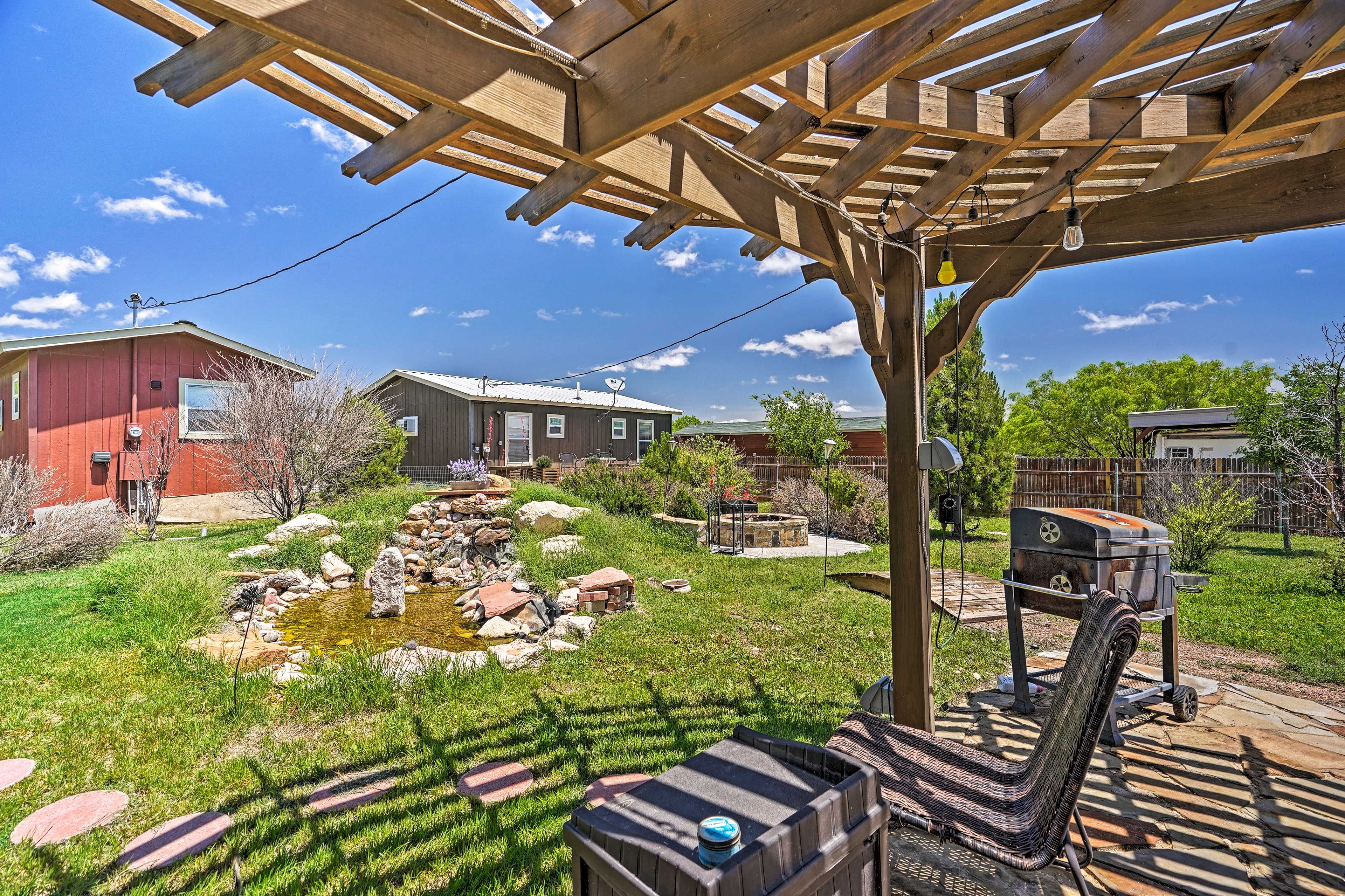 Exterior Space | Charcoal Grill