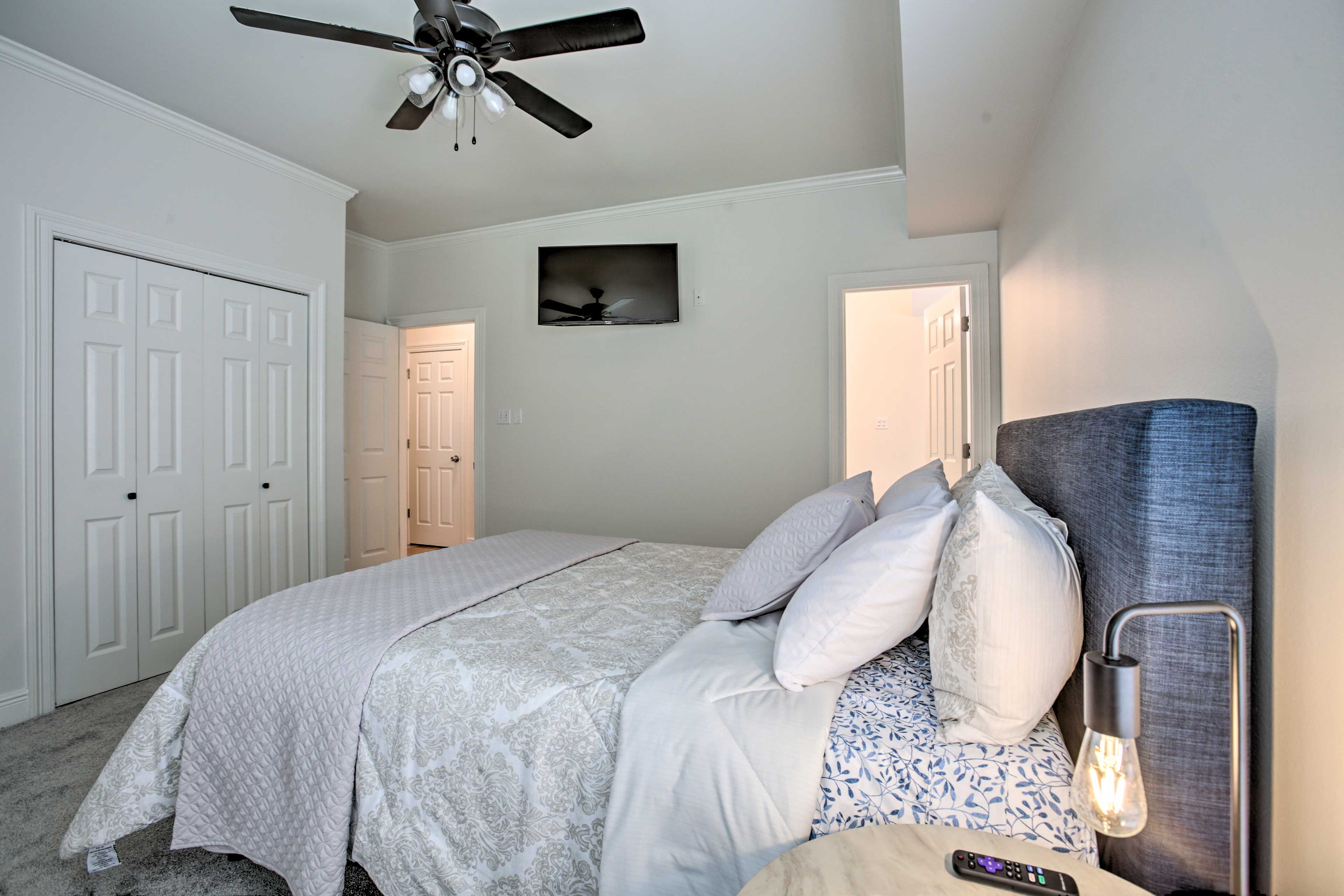 Bedroom 1 | Smart TV | En-Suite Bathroom