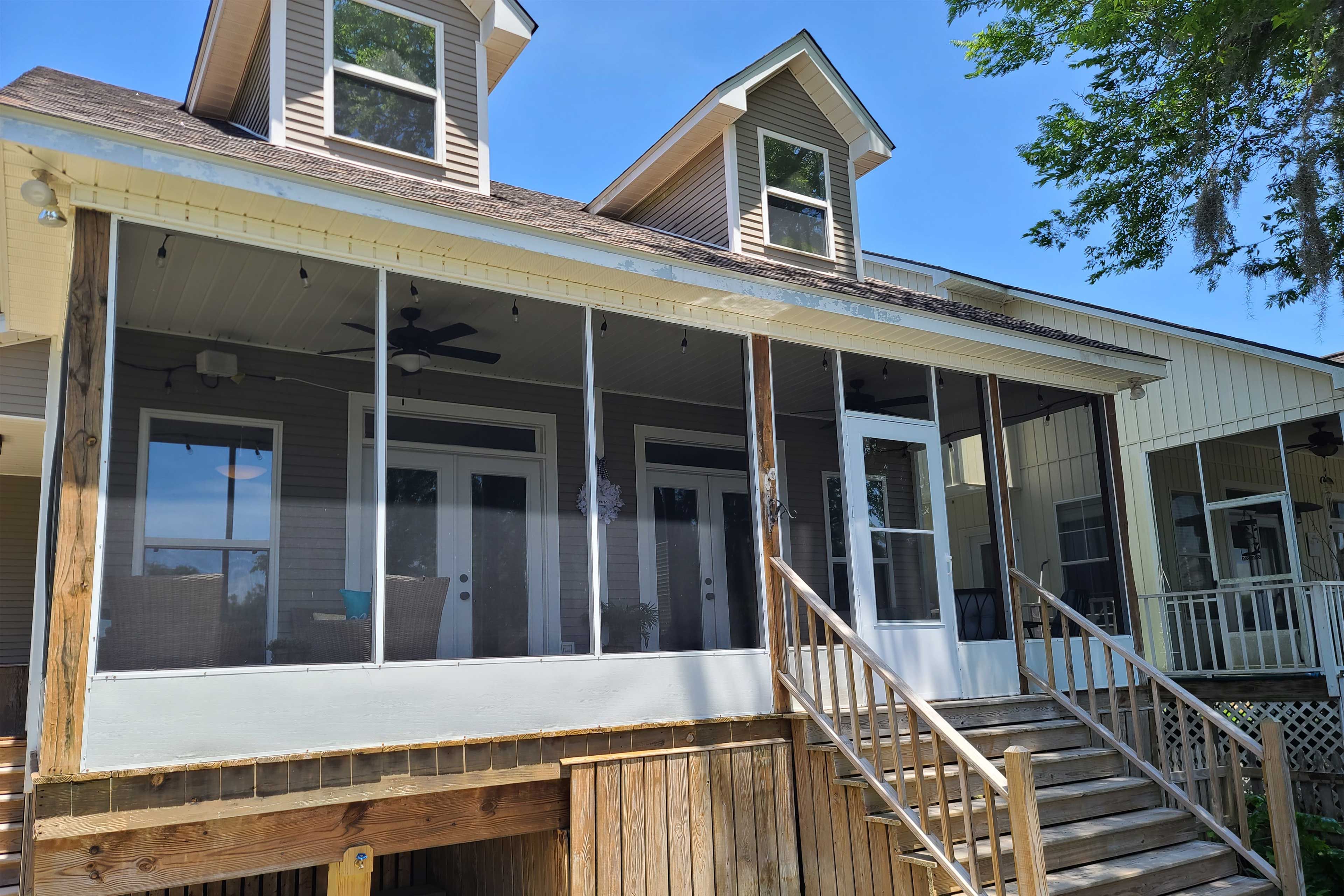 Home Exterior | Screened Porch