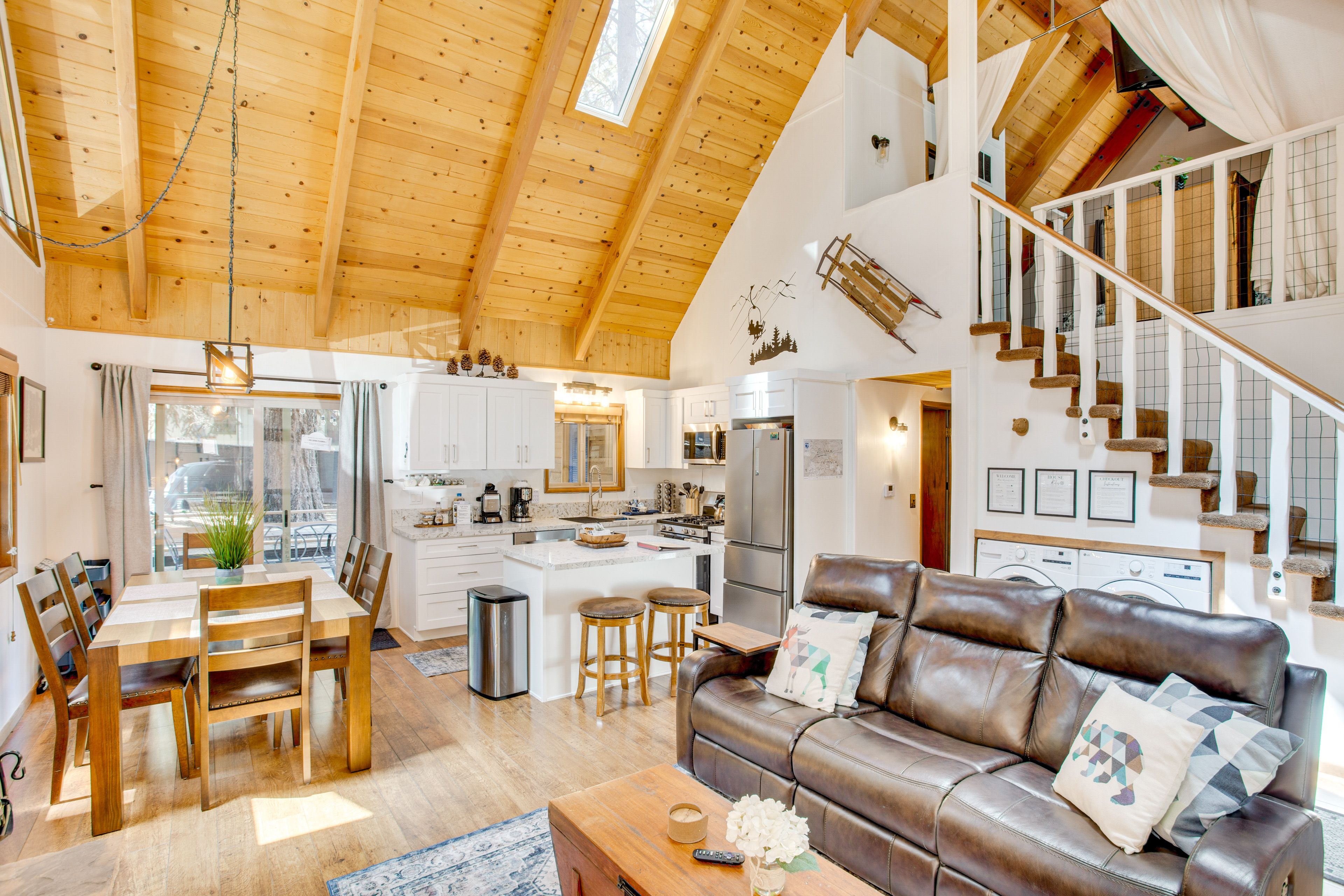 Big Bear Lake Vacation Rental | 2BR | 2BA | 1,150 Sq Ft | Stairs to Access