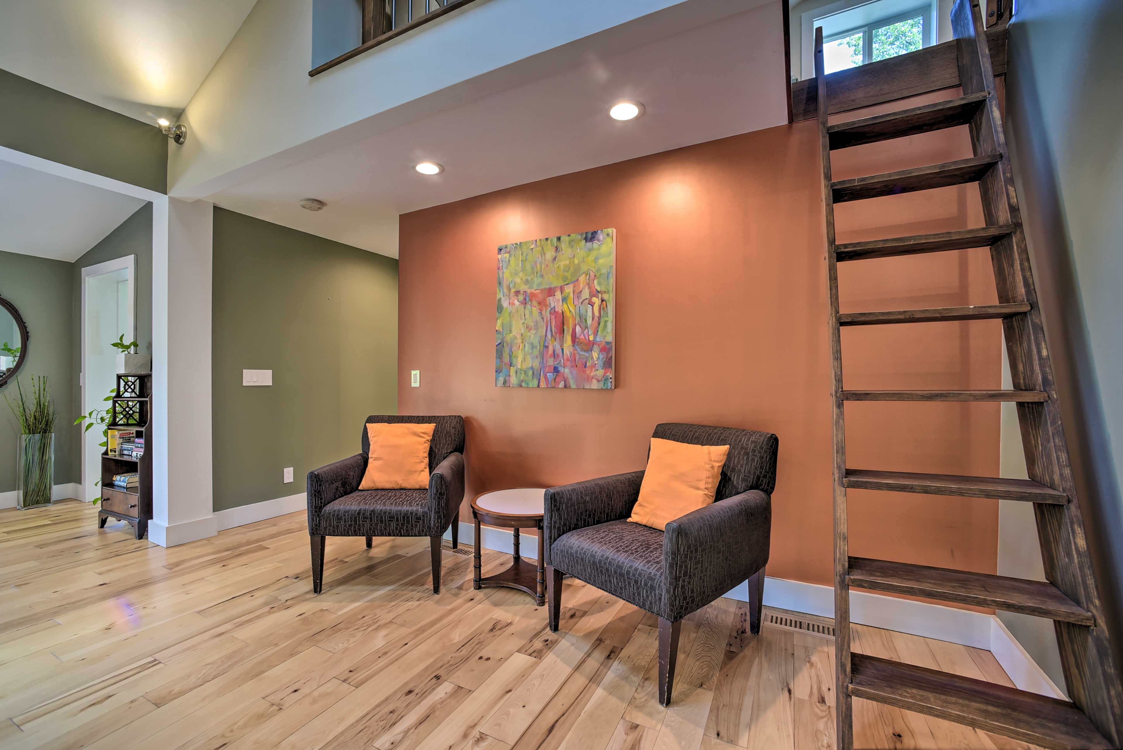 Sitting Area | Board Games | Loft Access