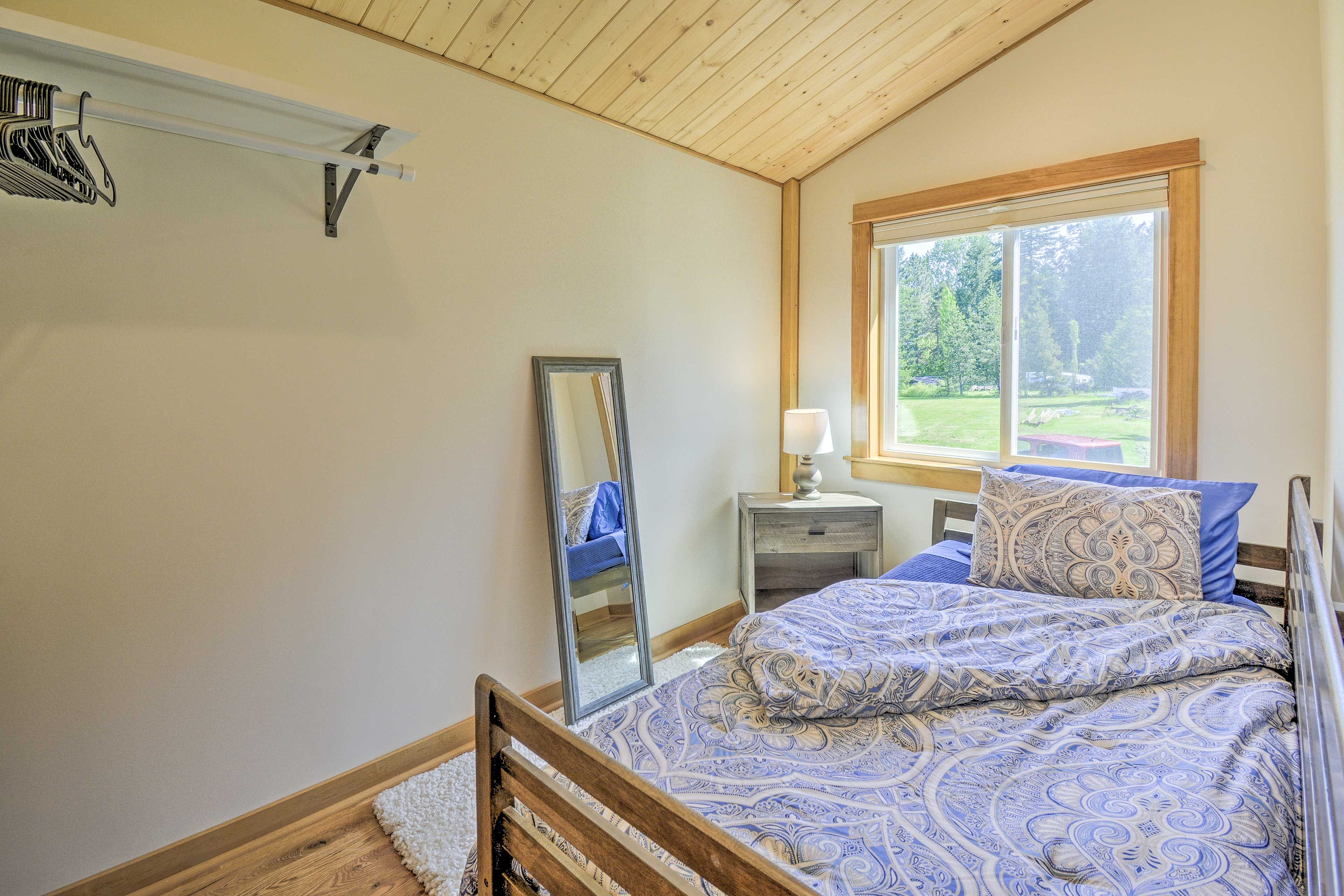 Bedroom 2 | Twin Bed