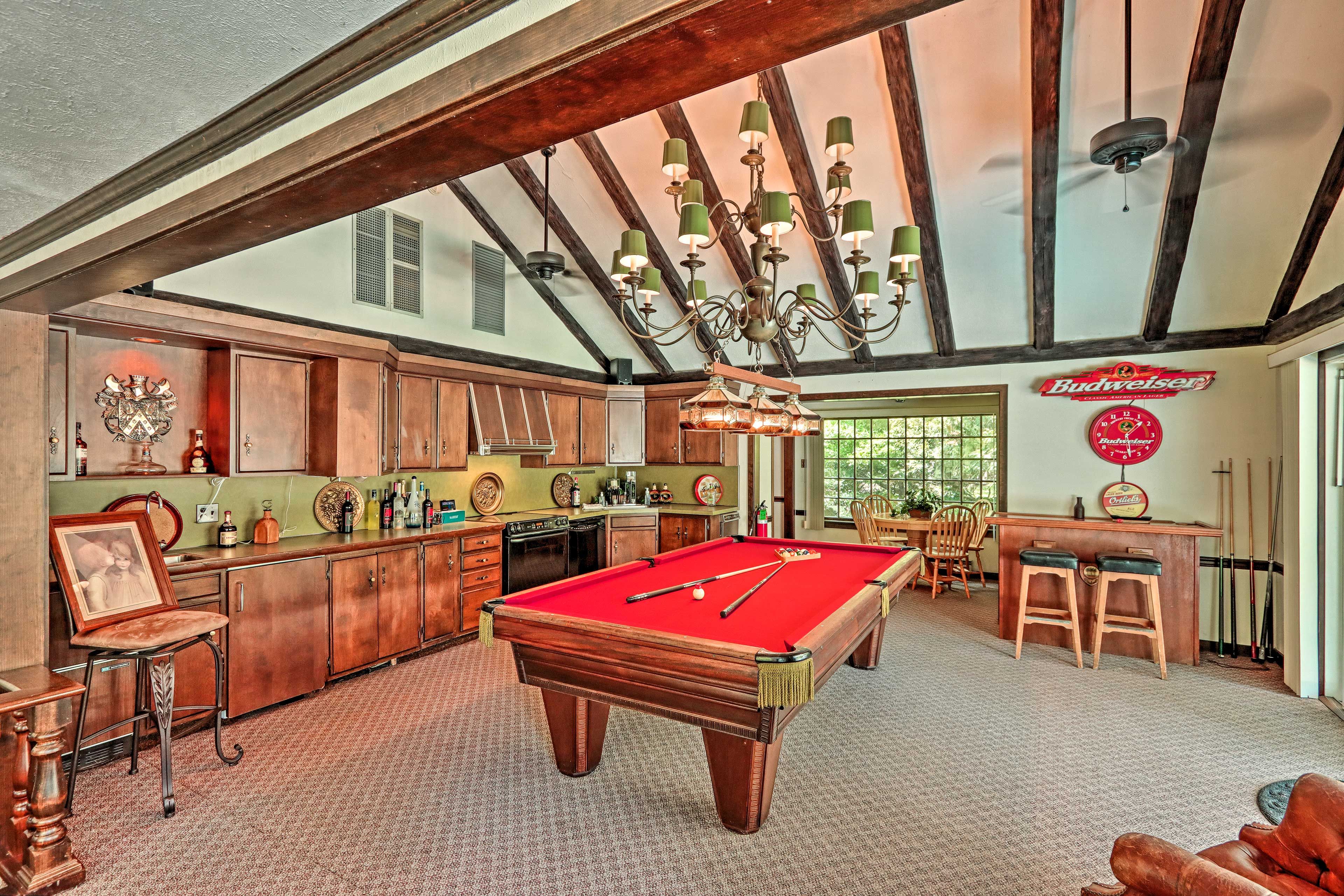 Pool House