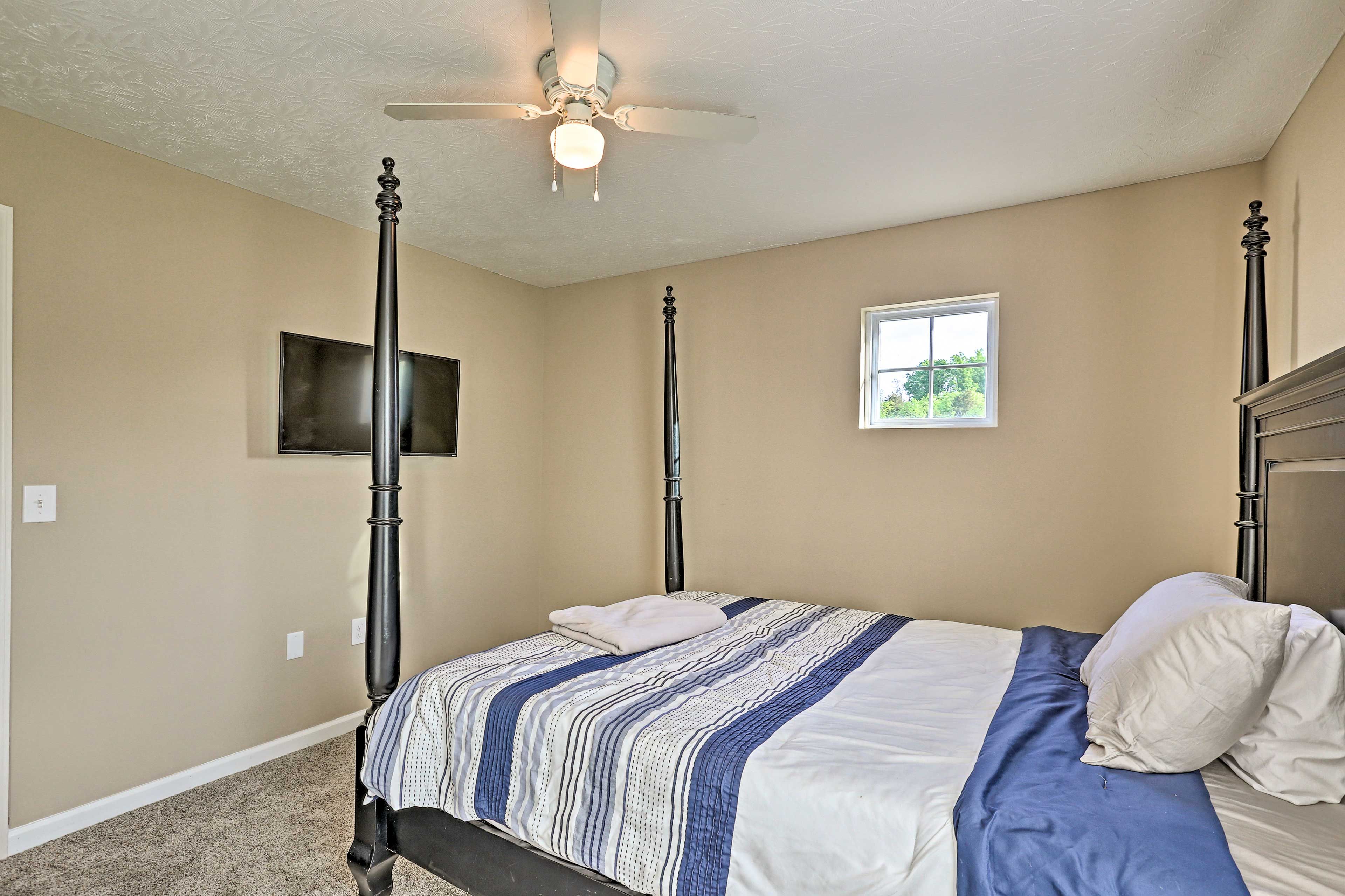 Bedroom 4 | Smart TV