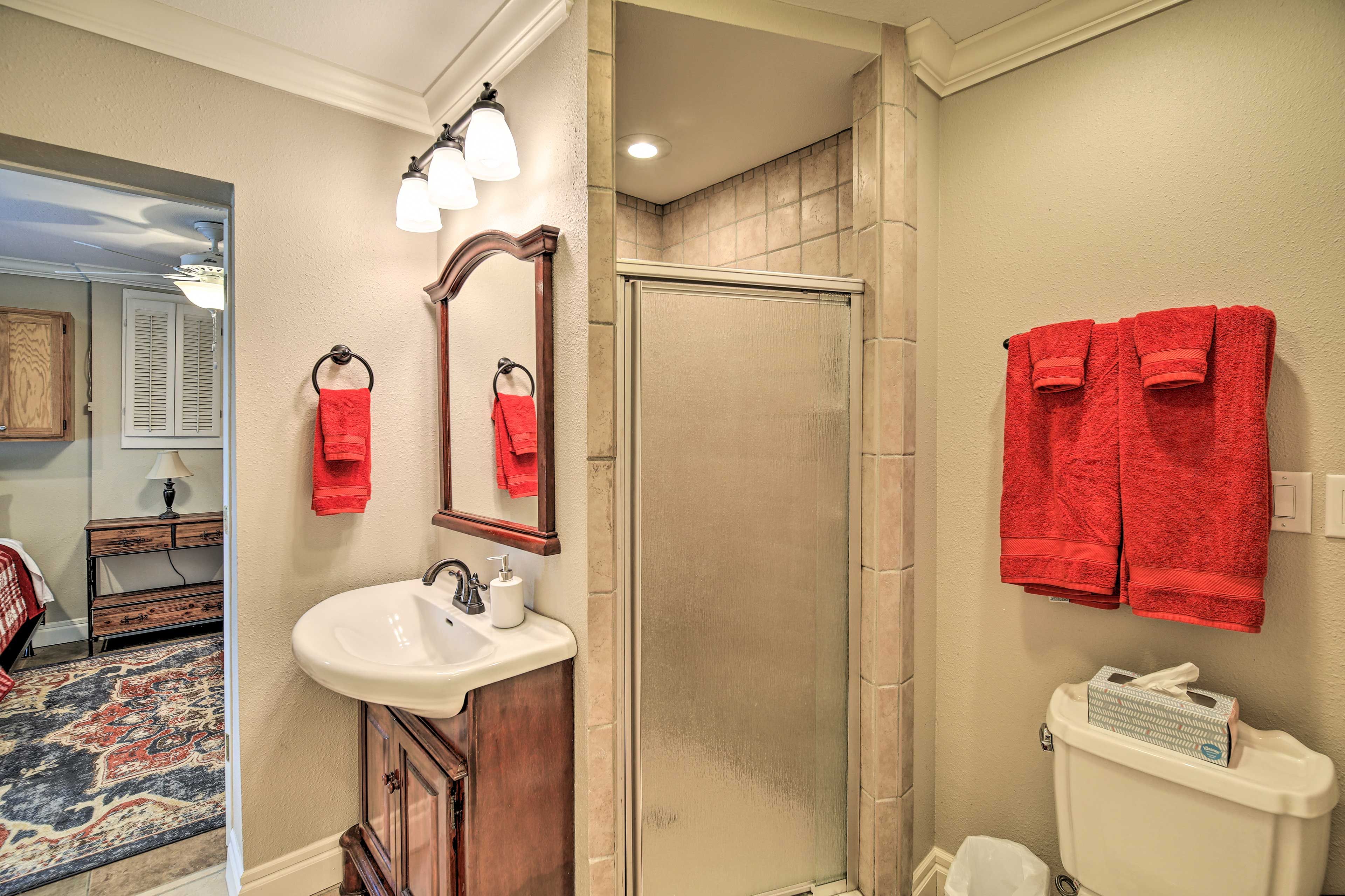 En-Suite Bathroom | Access via Bedroom 4