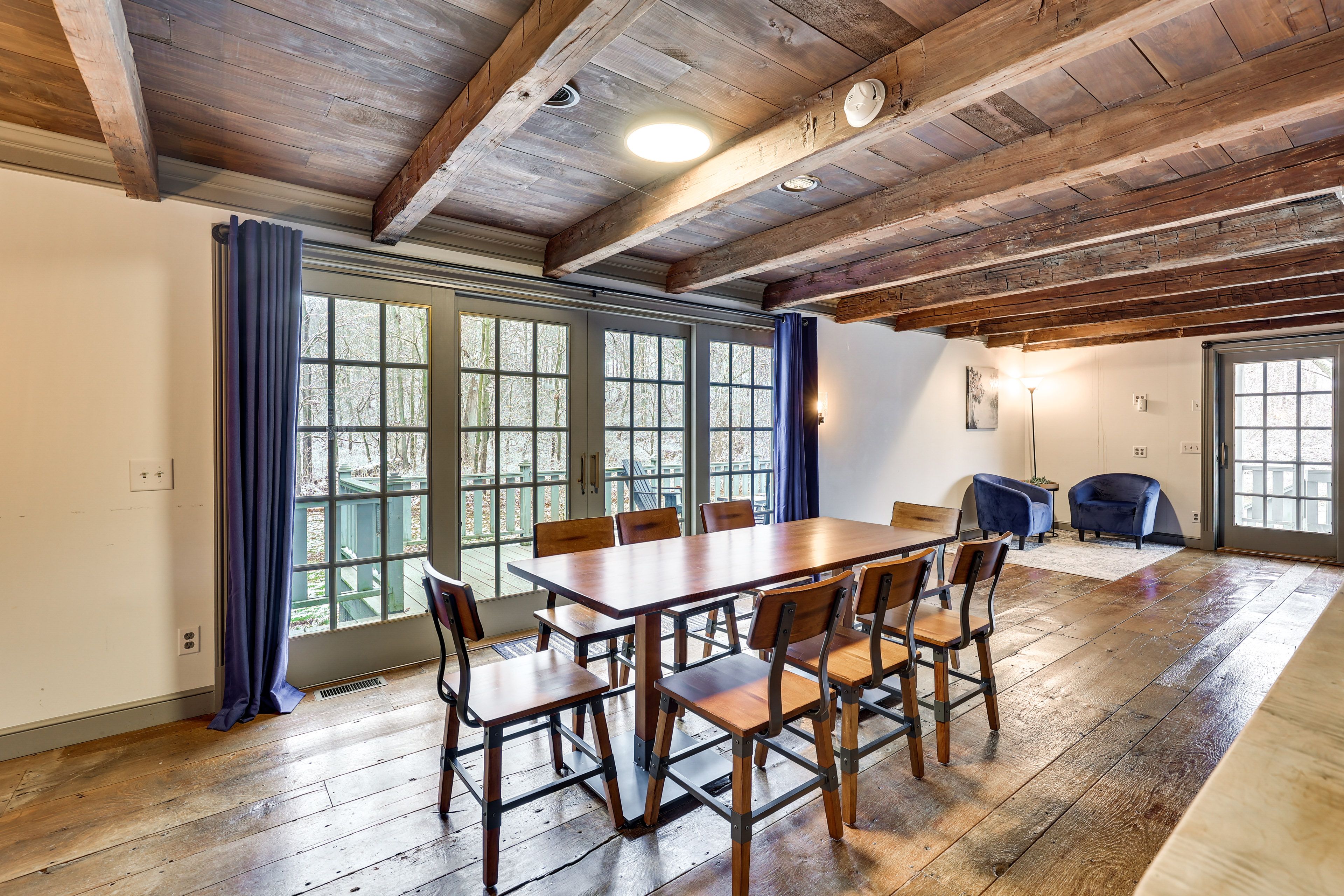 Dining Space | Dishware & Flatware