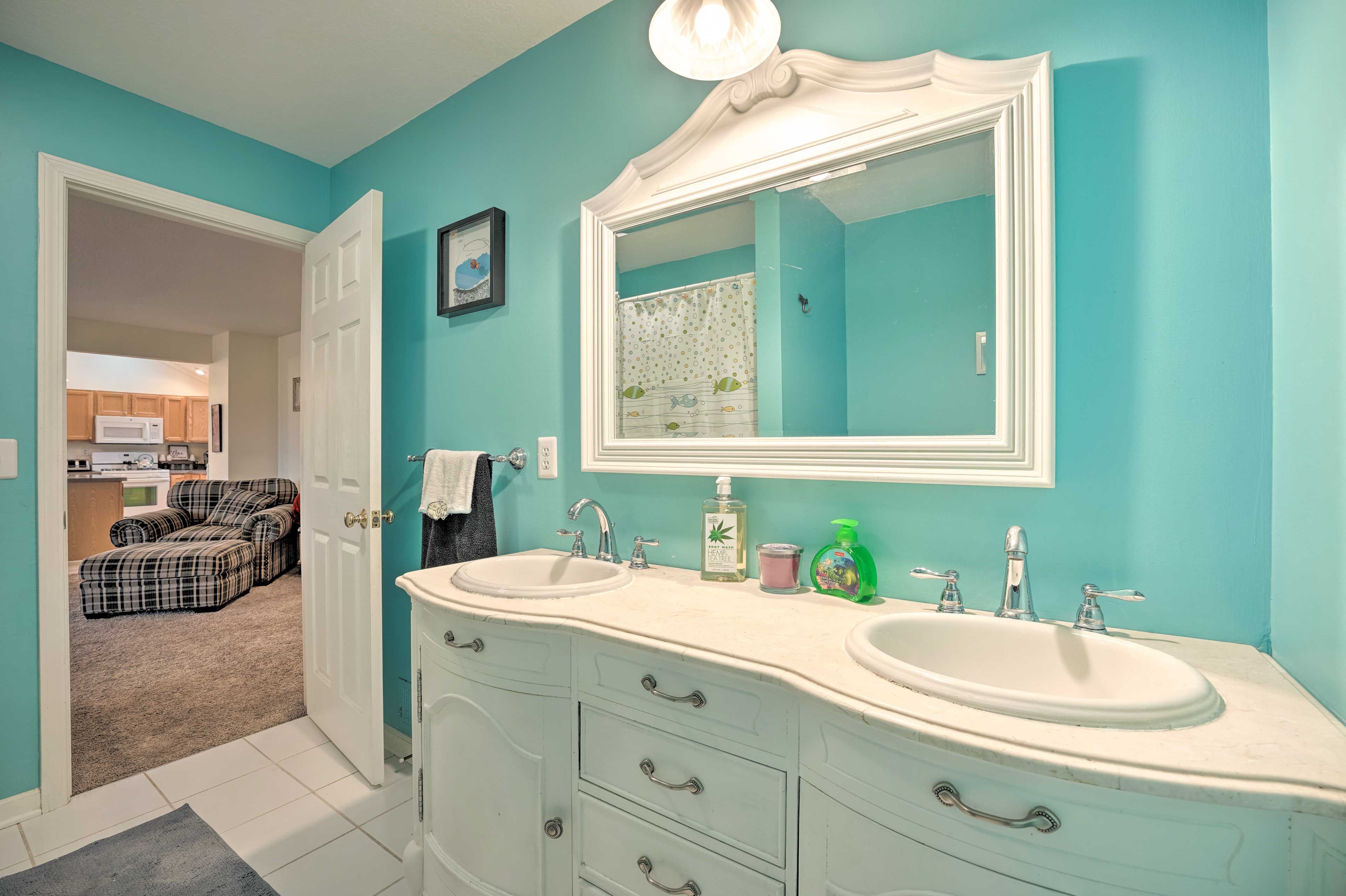 Full Bathroom