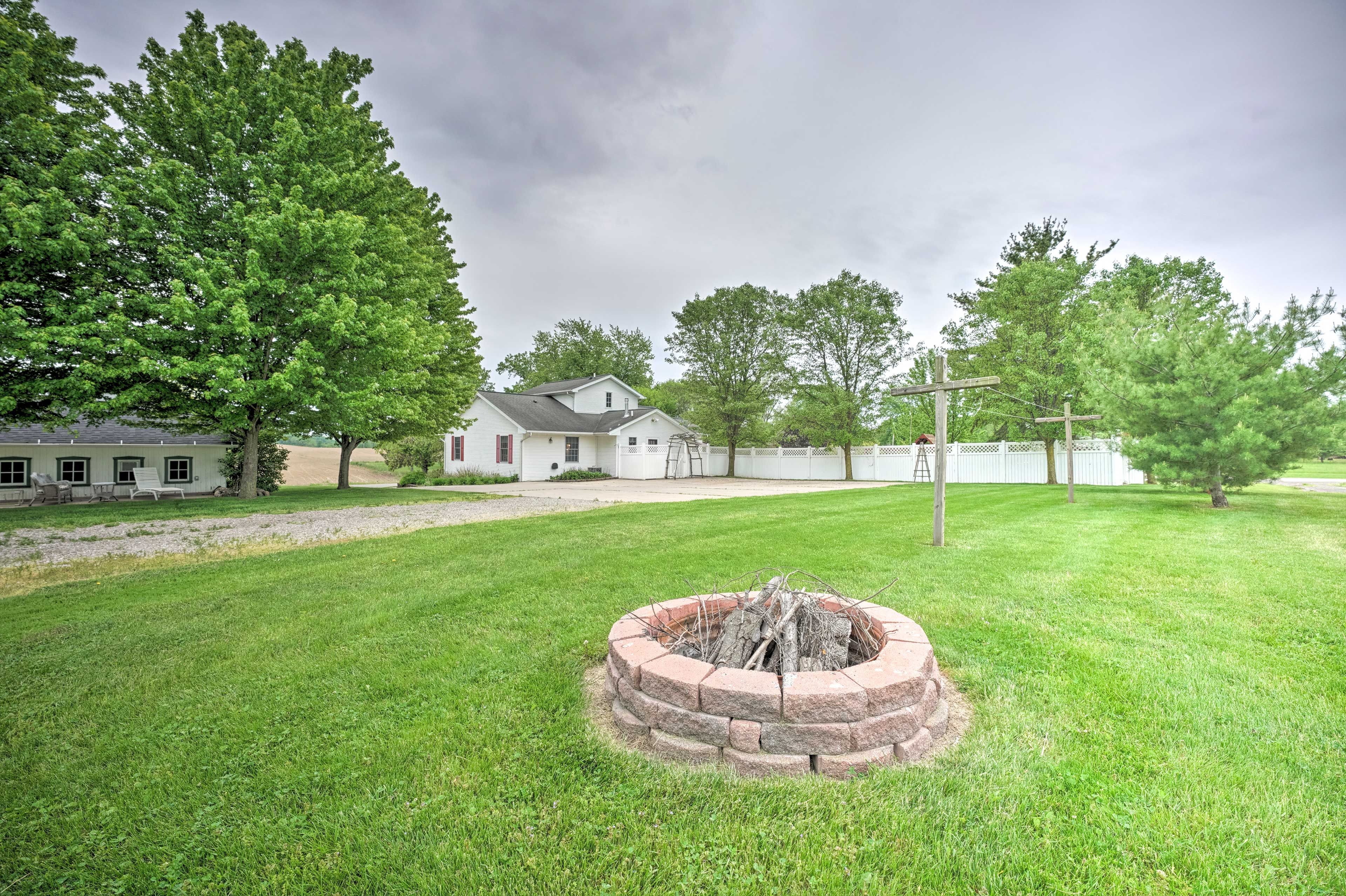 Exterior Space | Fire Pit