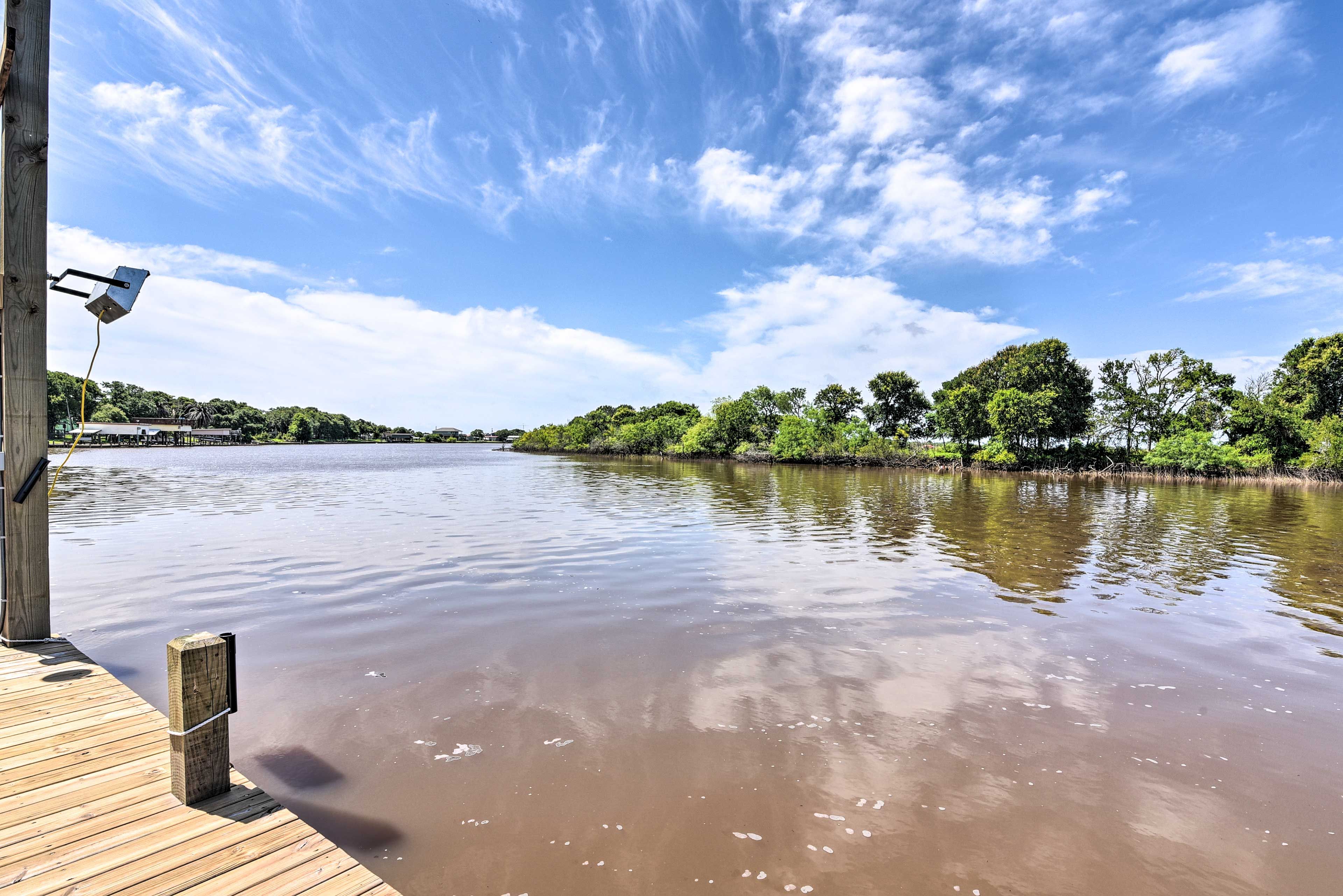 On-Site Dock | Caney Creek
