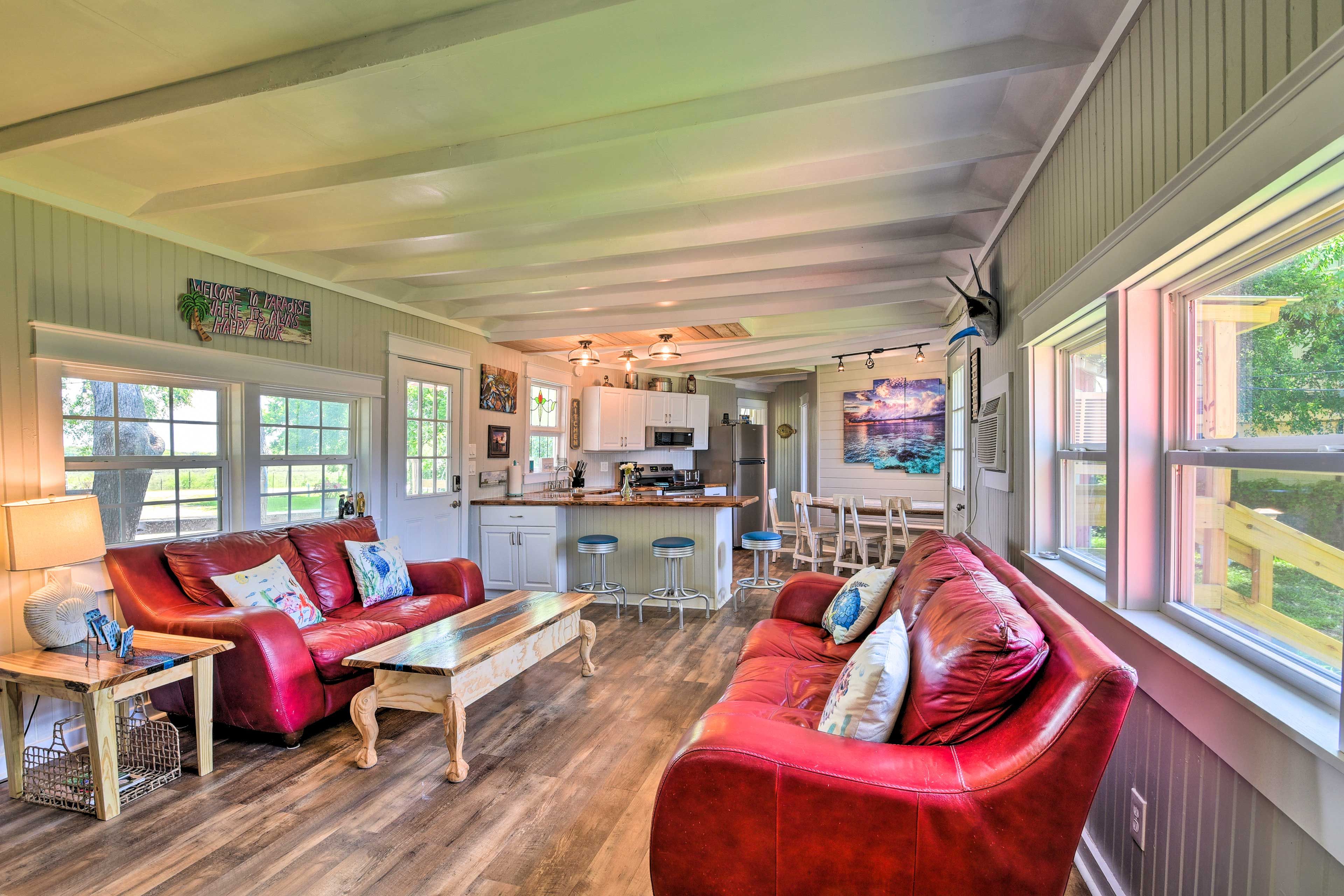 Living Room | Air Conditioning