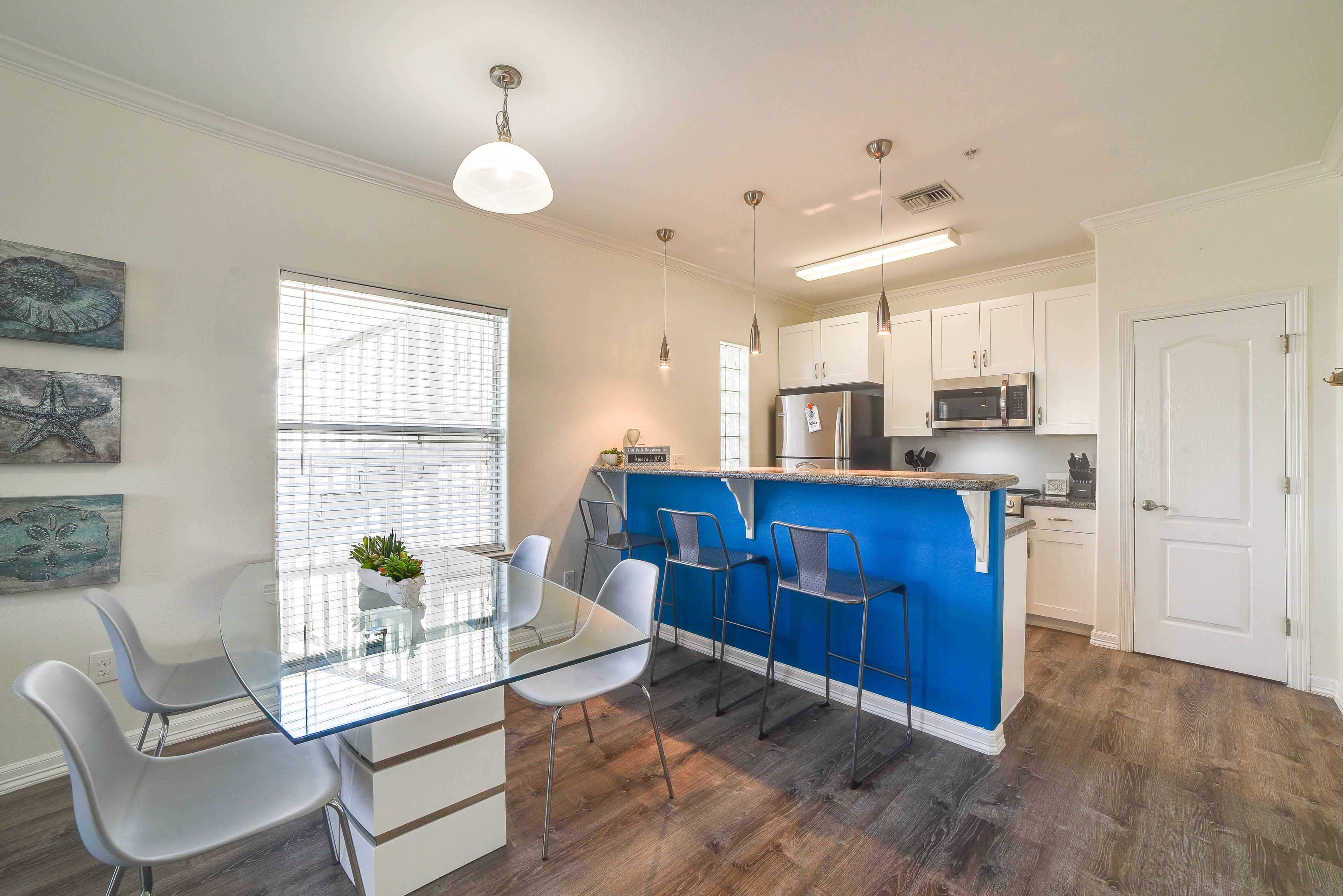 Dining Area | Dishware Provided | Step-Free Access