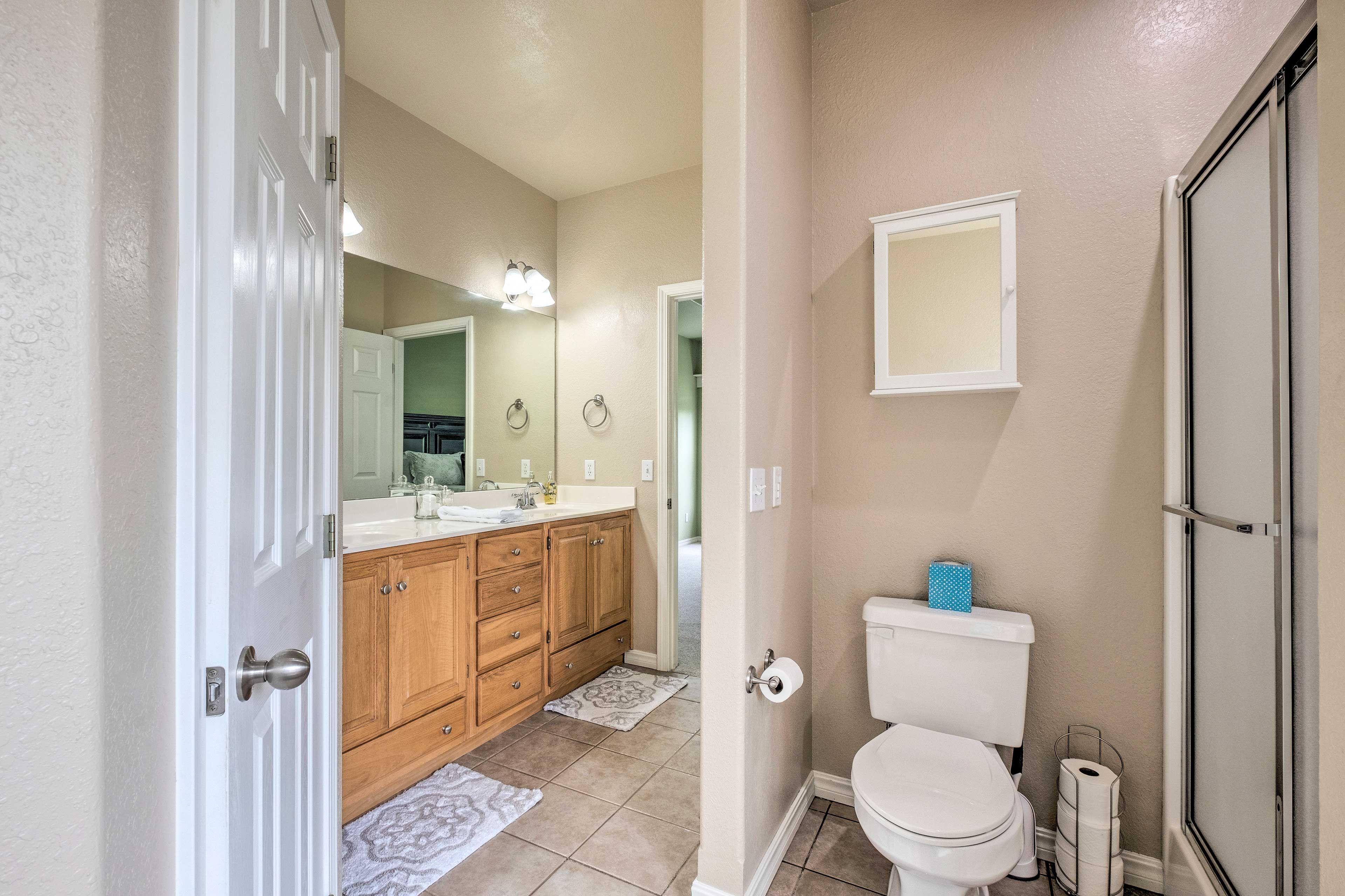 En-Suite Bathroom
