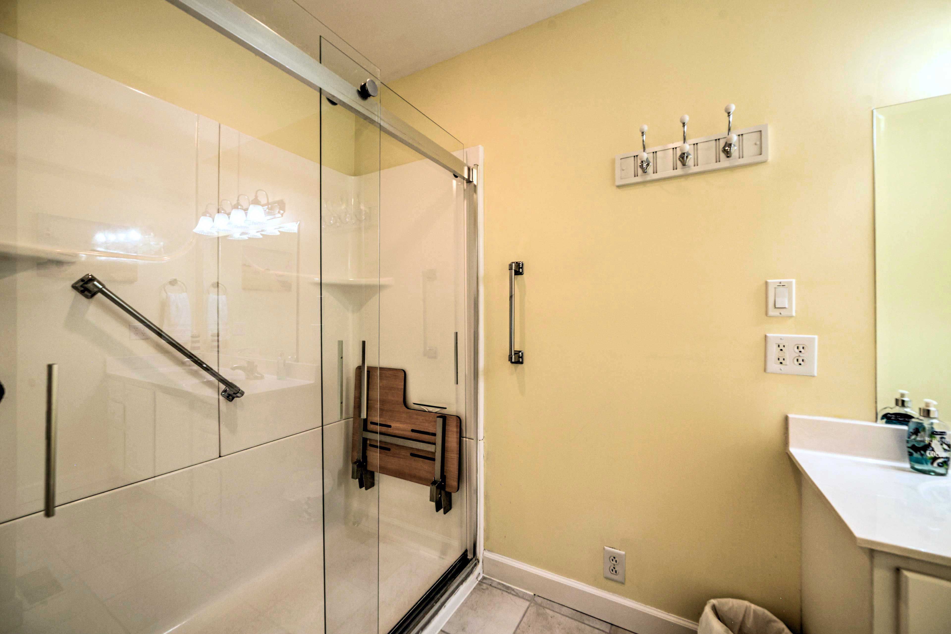 Full Bathroom | Walk-In Shower