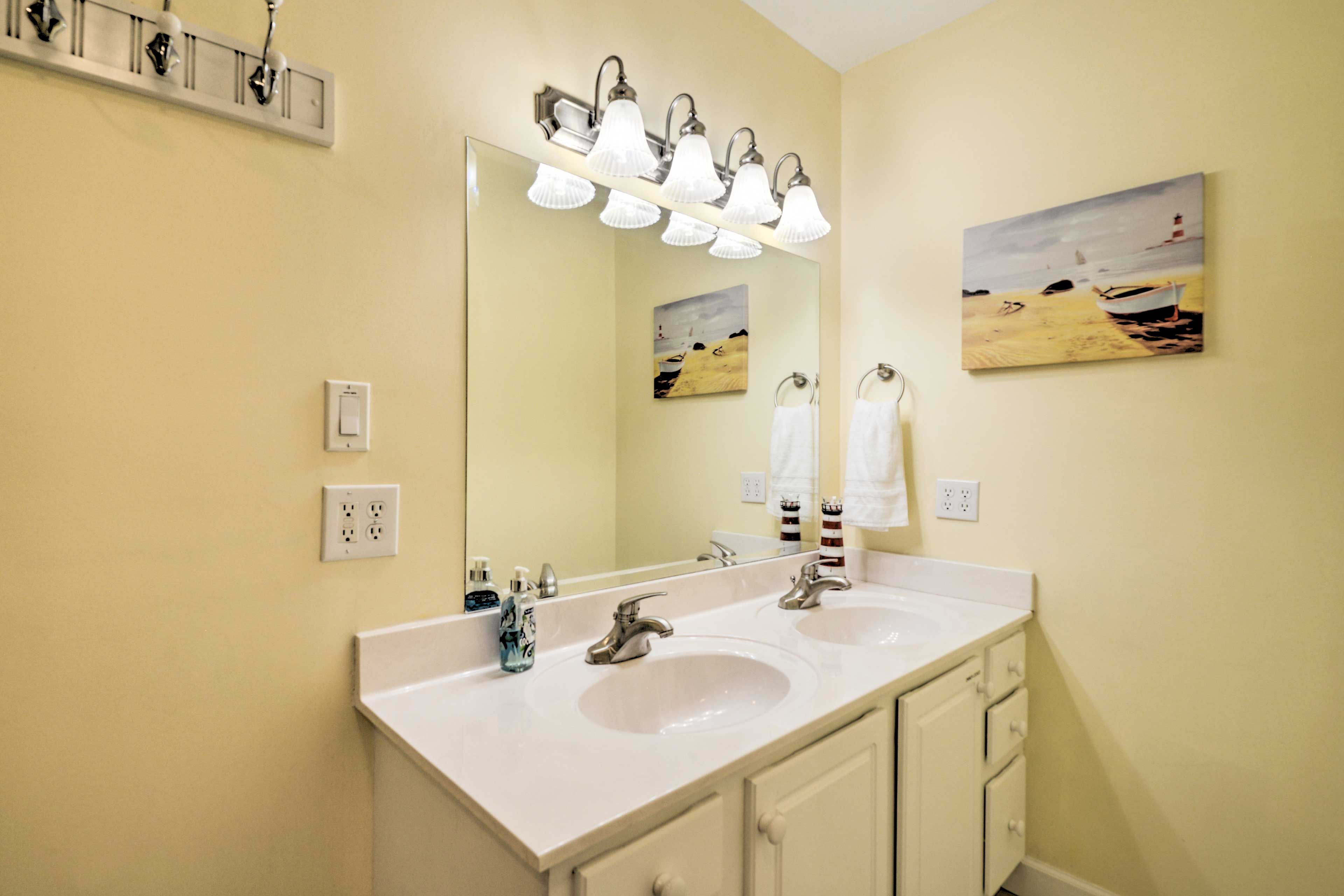 Full Bathroom