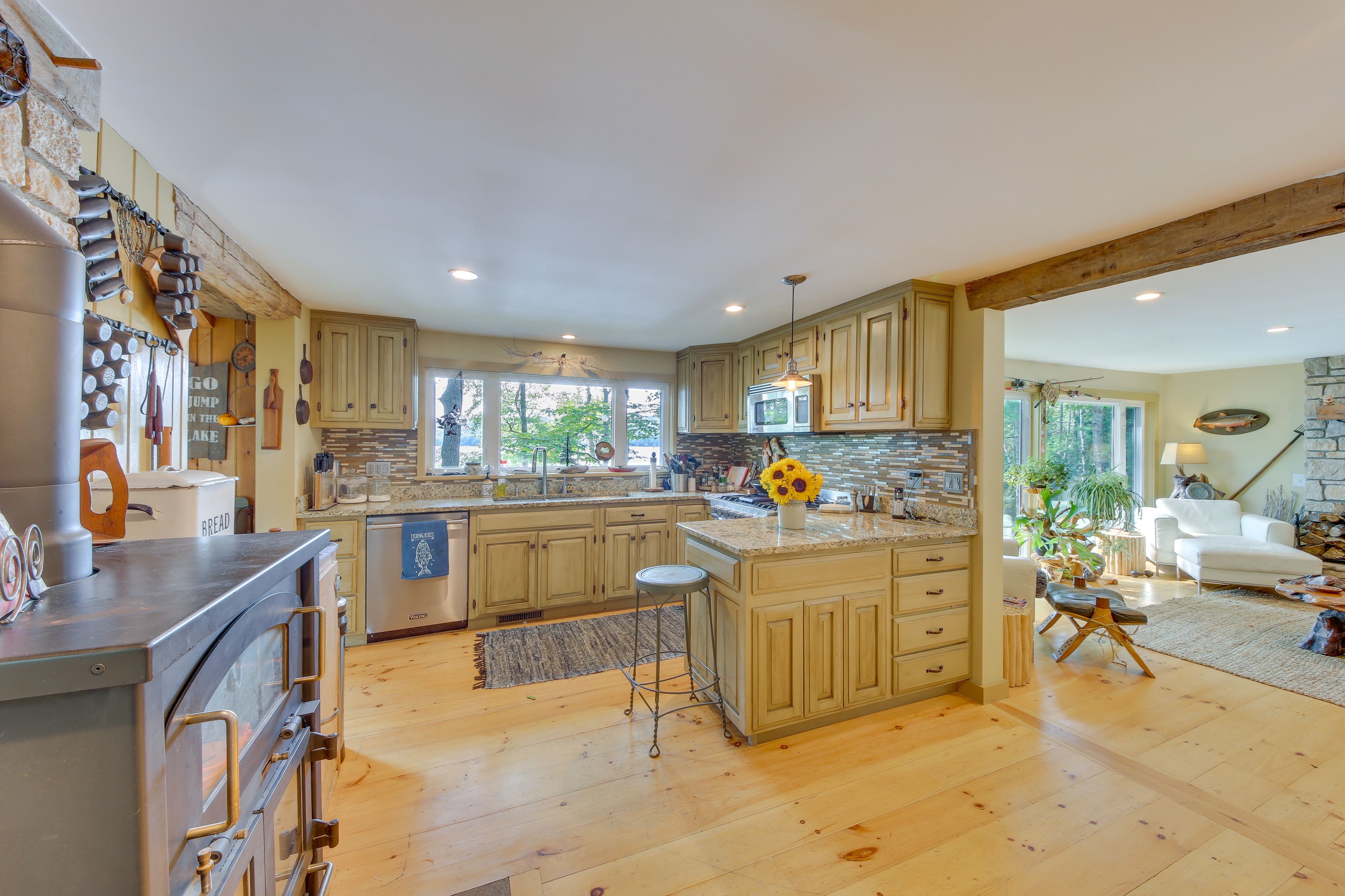 Kitchen | Fully Equipped | Cooking Basics
