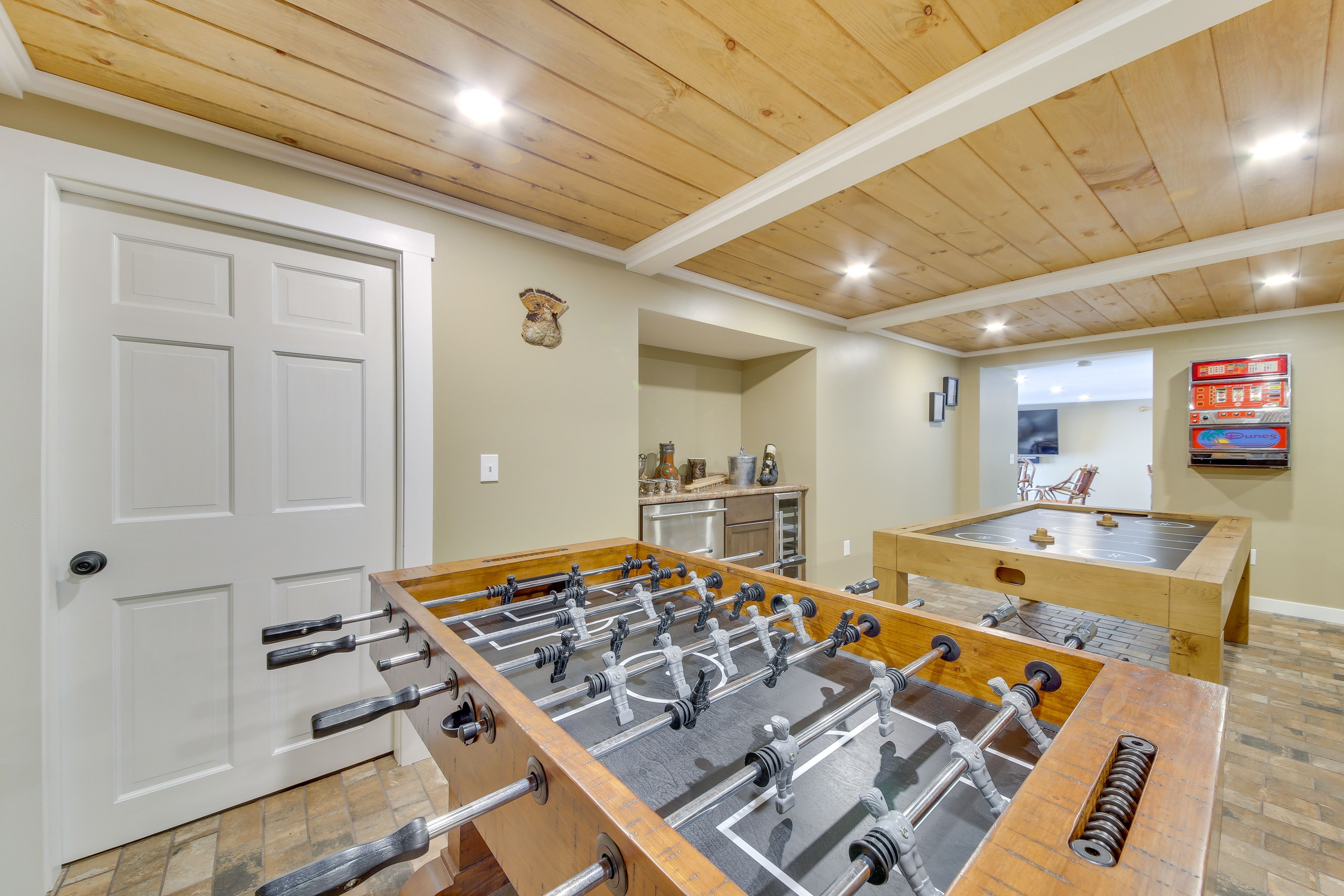 Game Room | Foosball Table | Air Hockey | Kitchenette