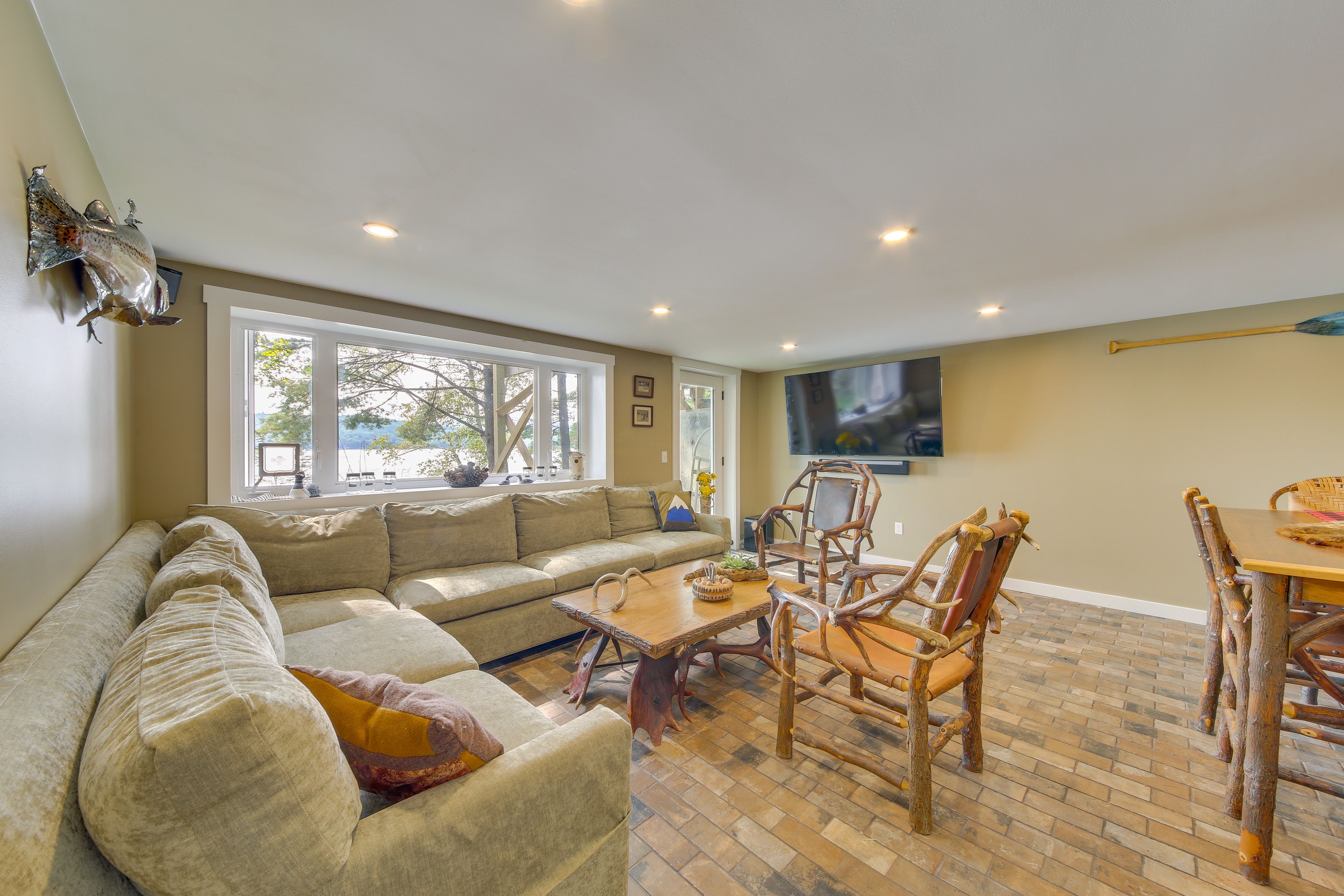Game Room | Ground Floor | Wet Bar
