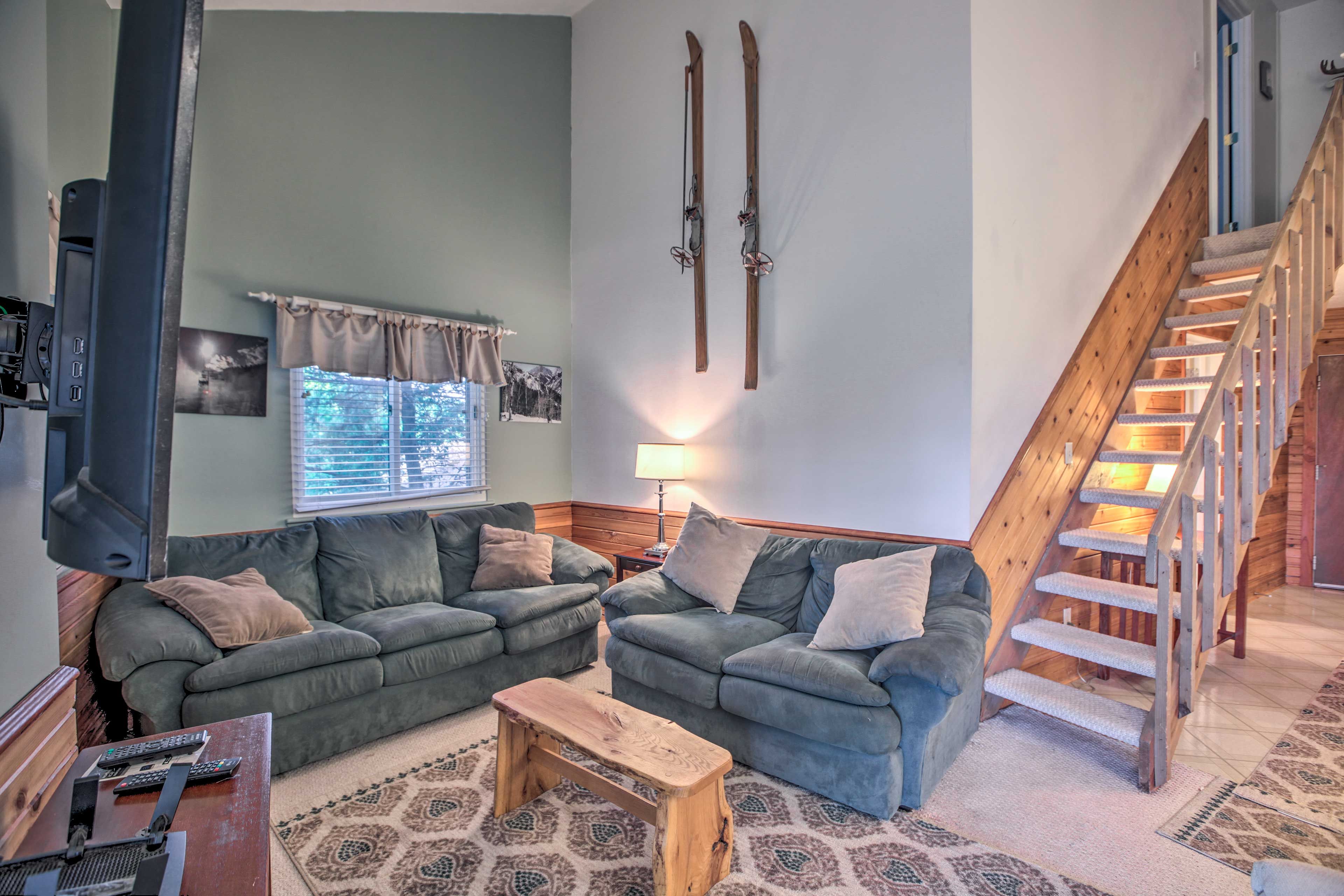 Living Room | Smart TV