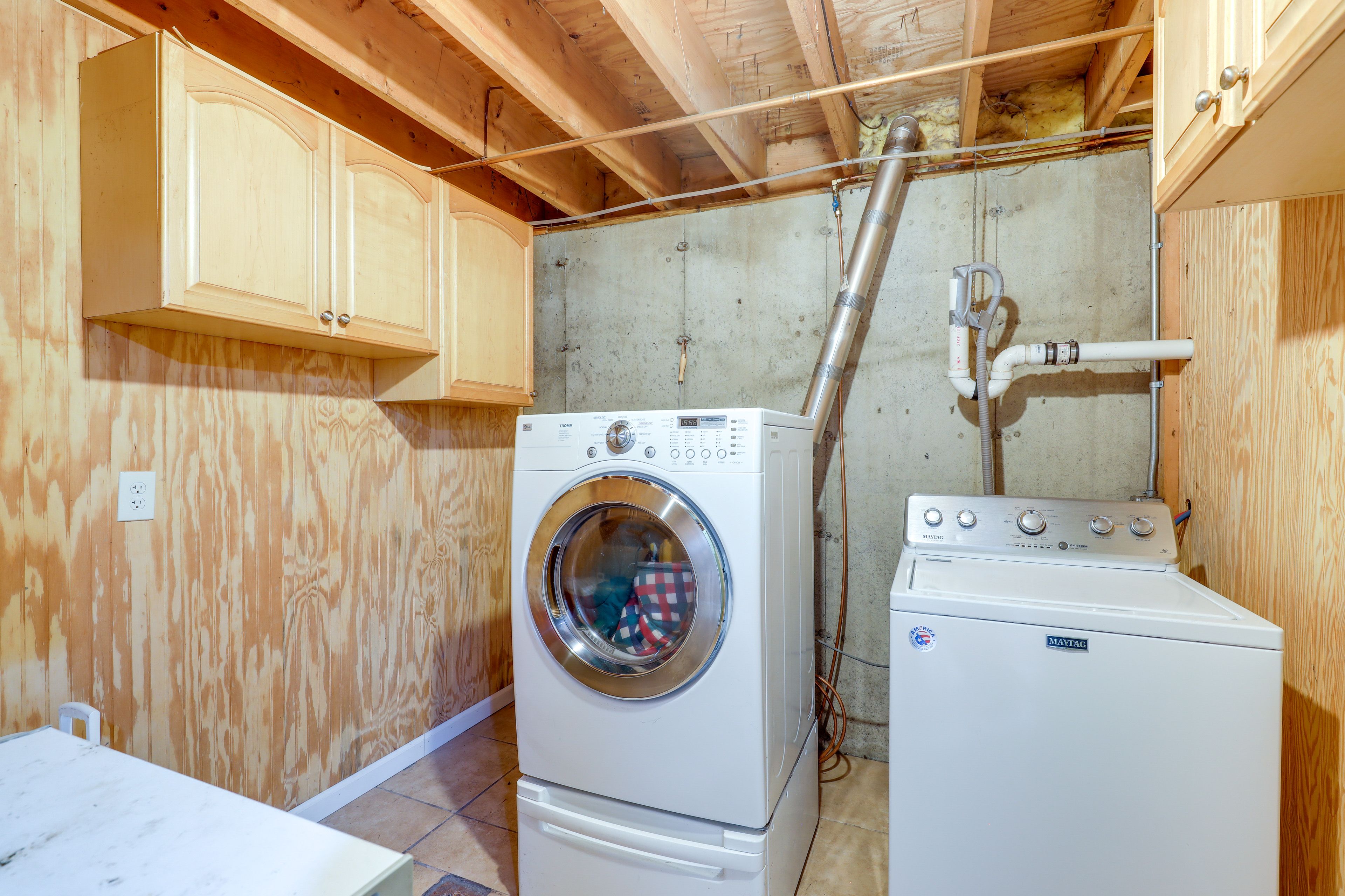 Laundry Room | Iron/Board
