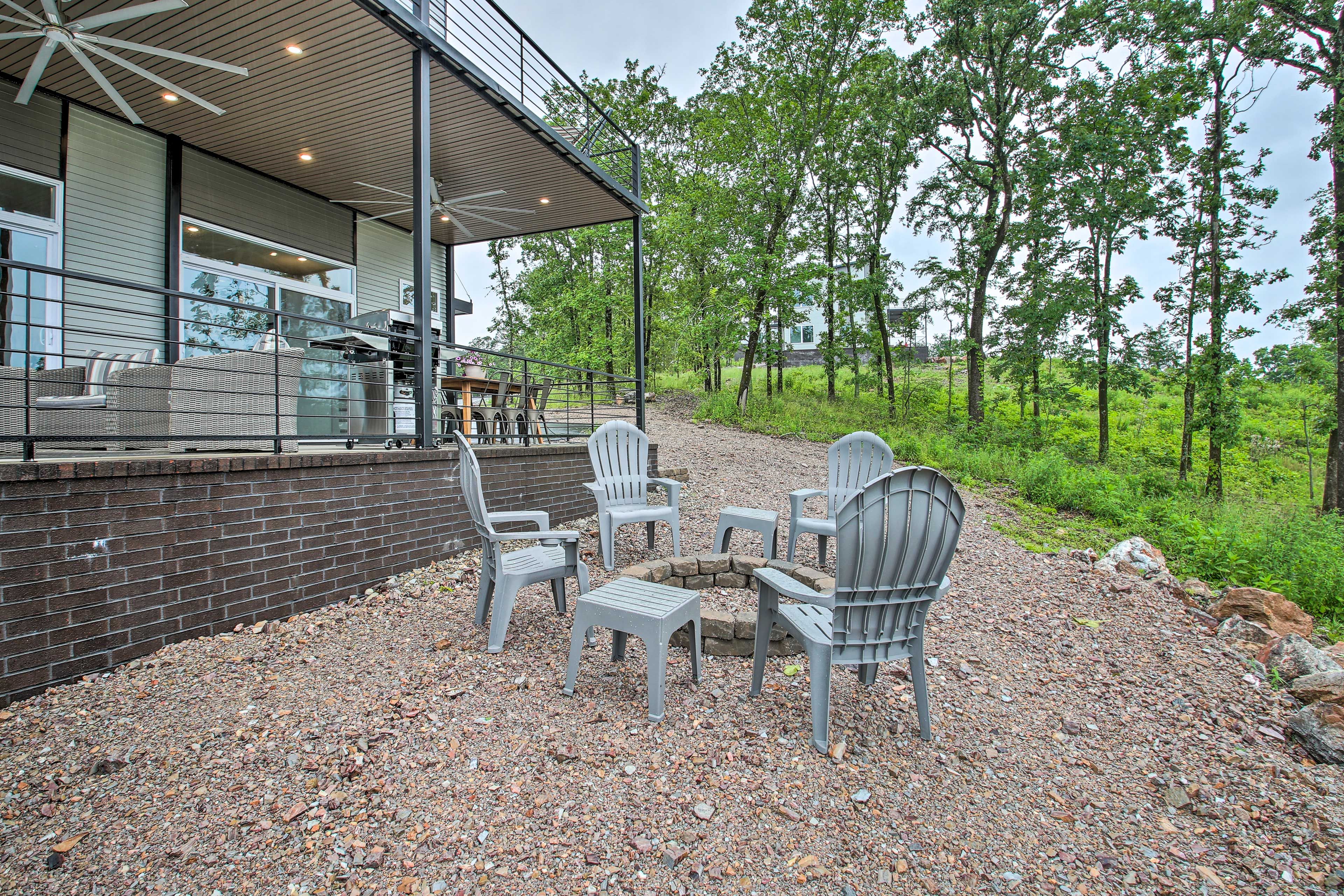 Property Exterior | Fire Pit