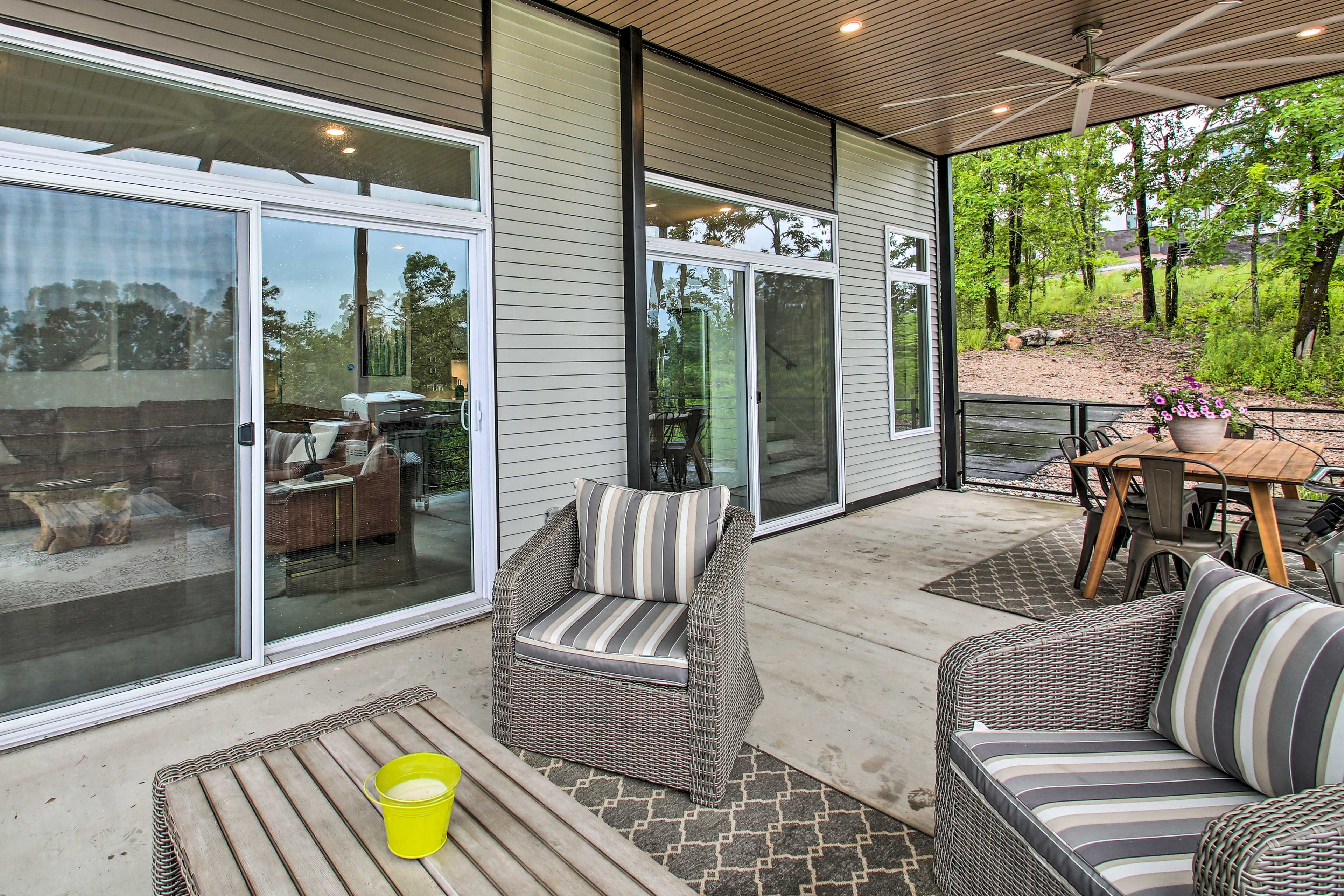 Lower-Level Deck