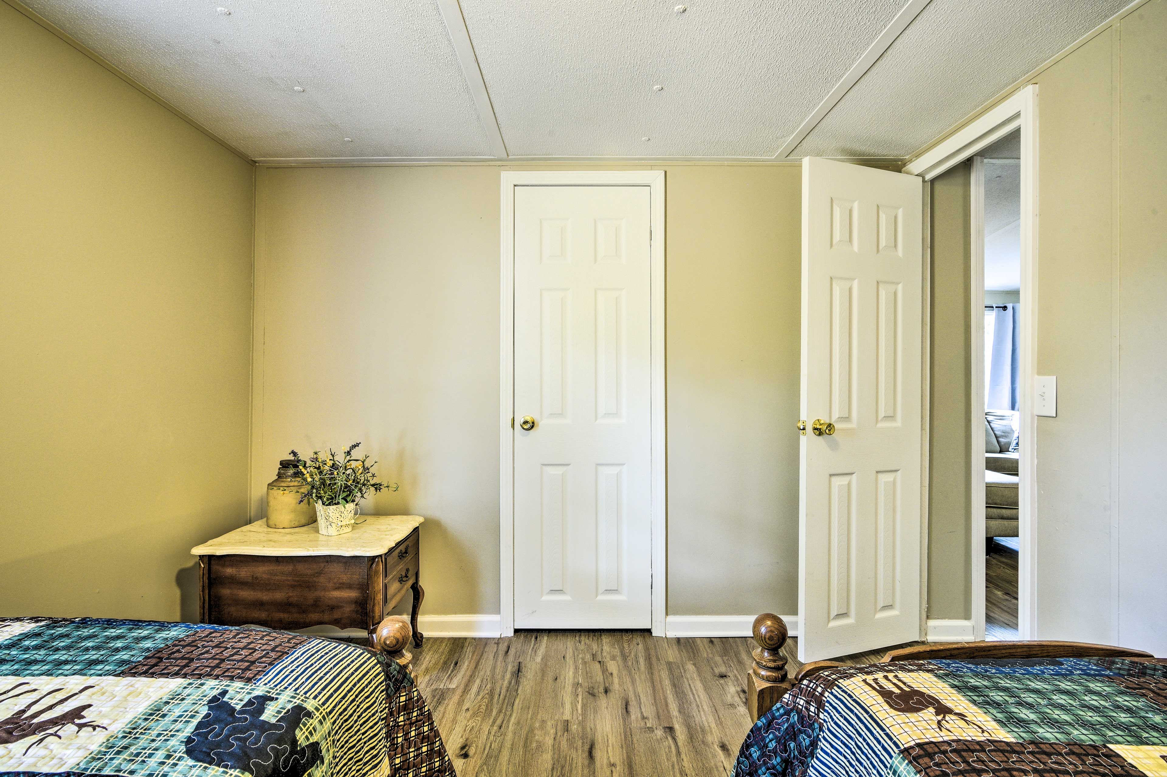 Bedroom 2 | Air Conditioning