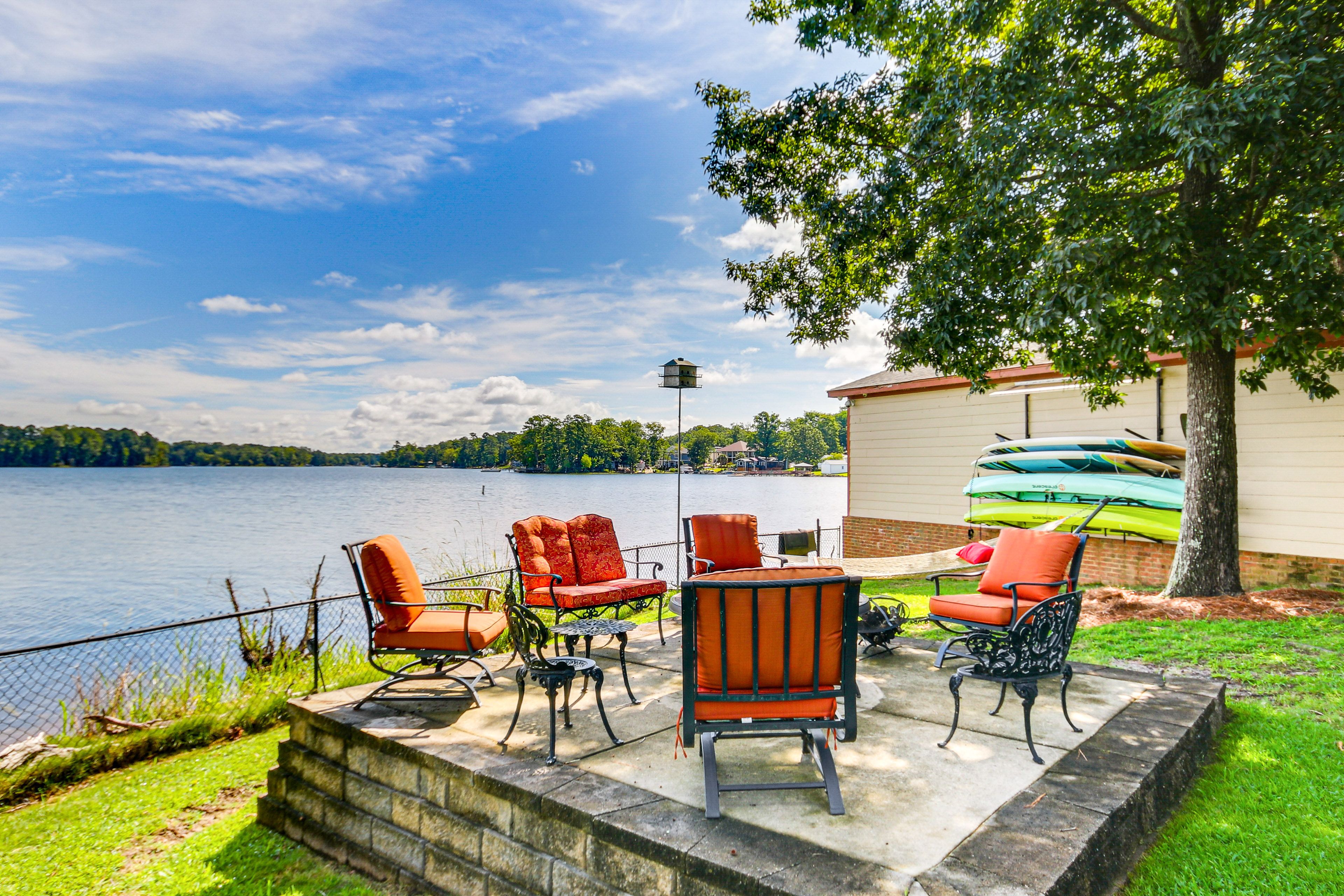 Shared Backyard | On-Site Dock | Homeowners On-Site | Pool | Fire Pit