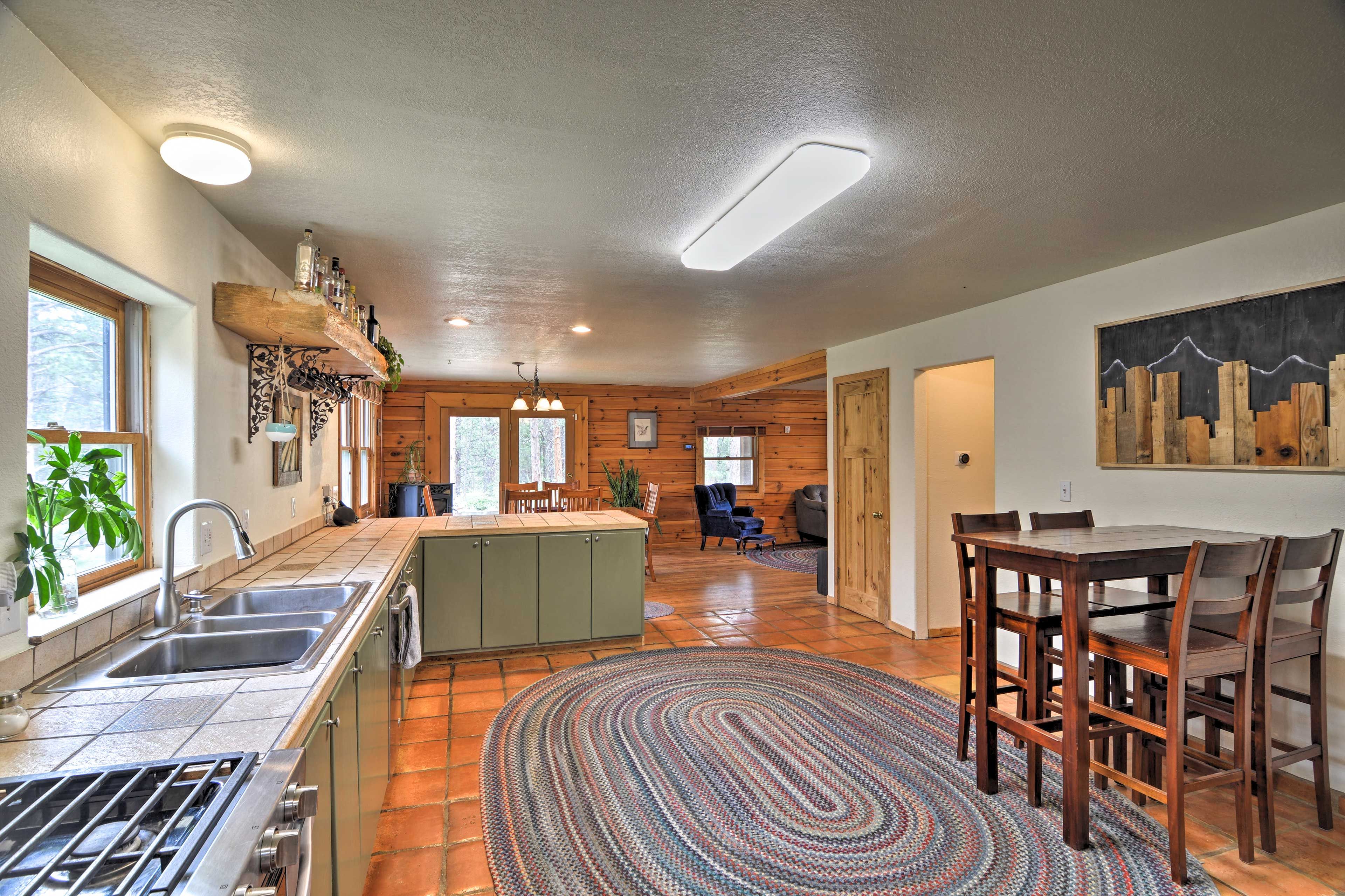 Kitchen | Dishware & Glassware