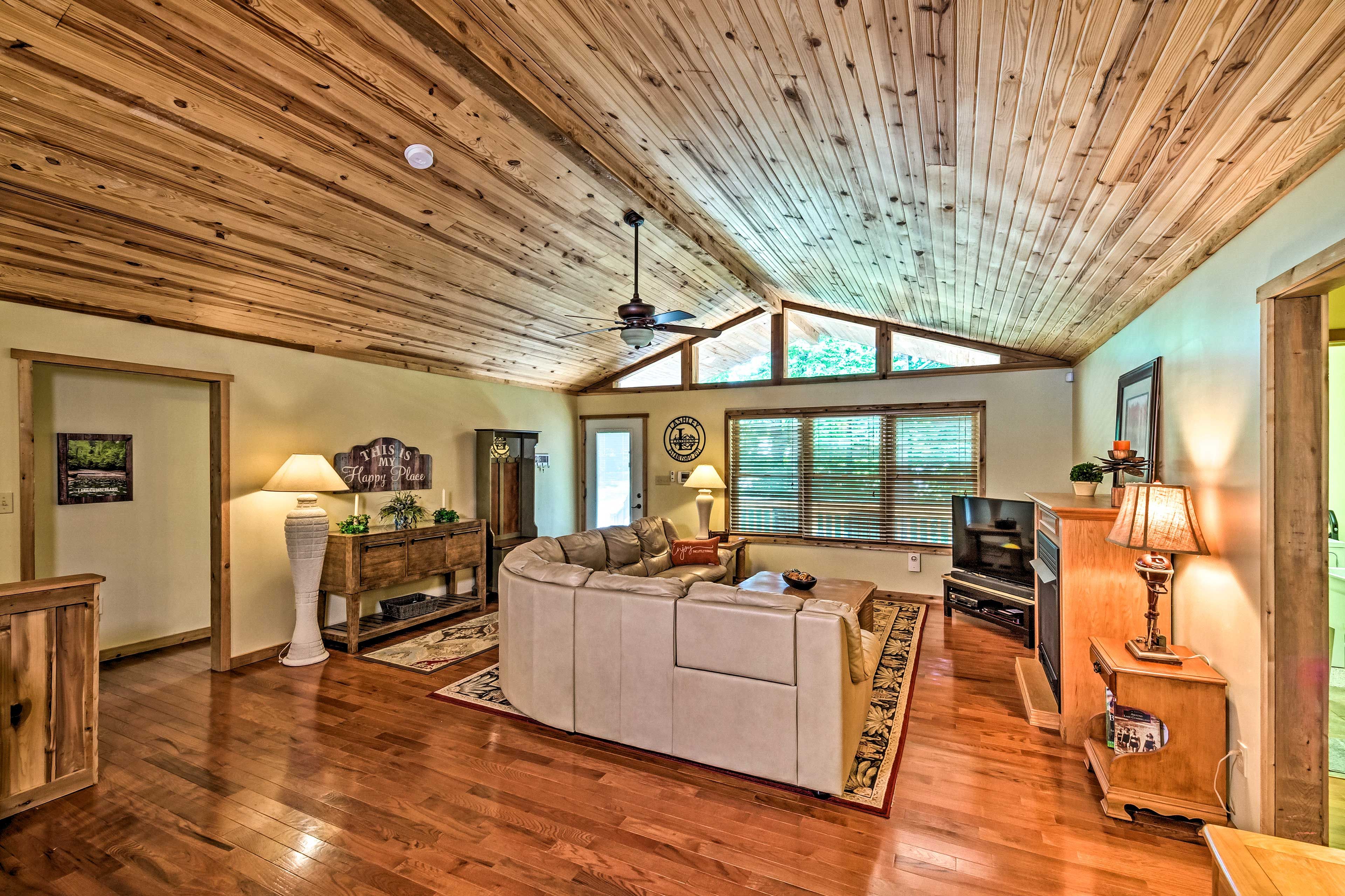 Living Room | Upper Floor