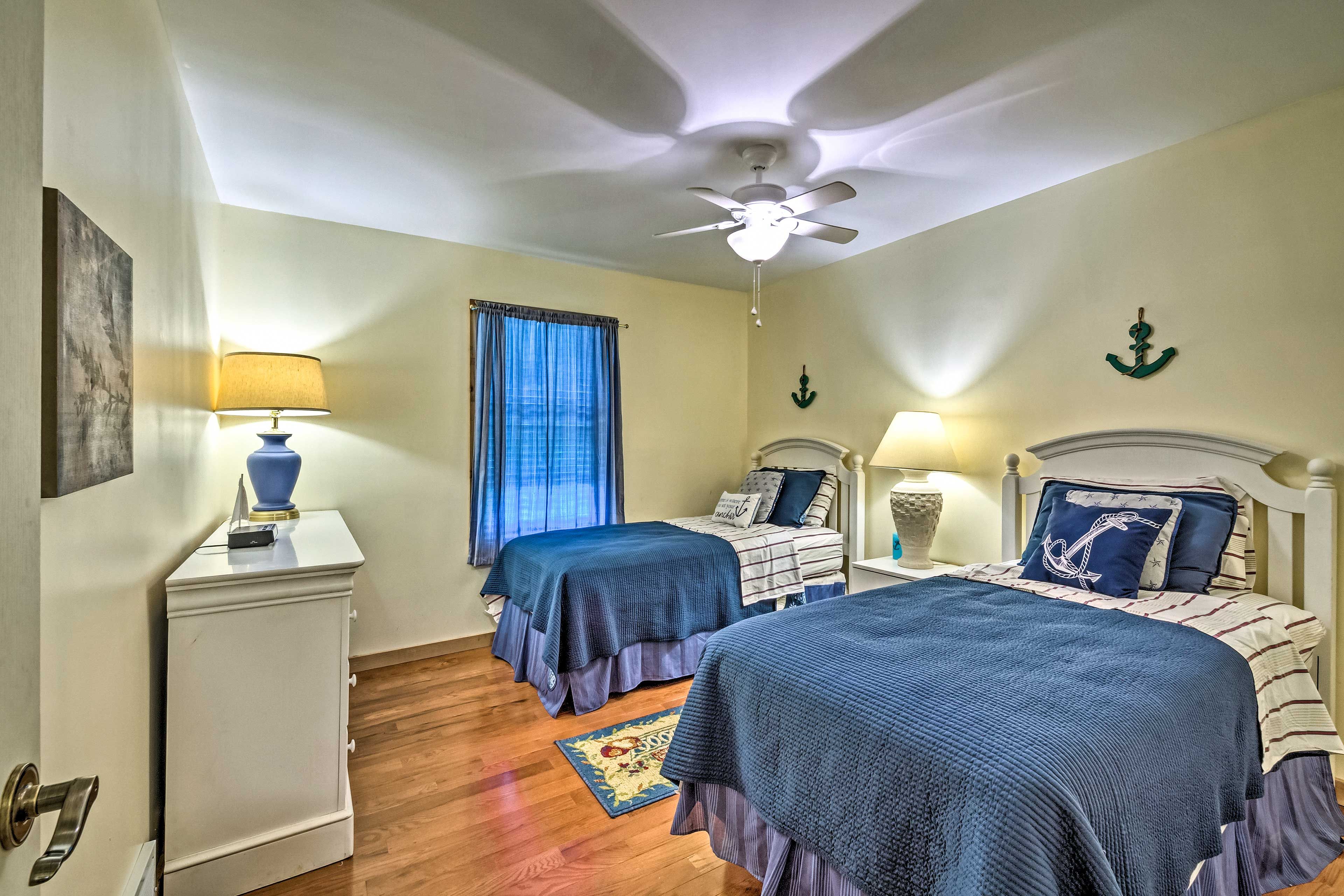 Bedroom 3 | 2 Twin Beds