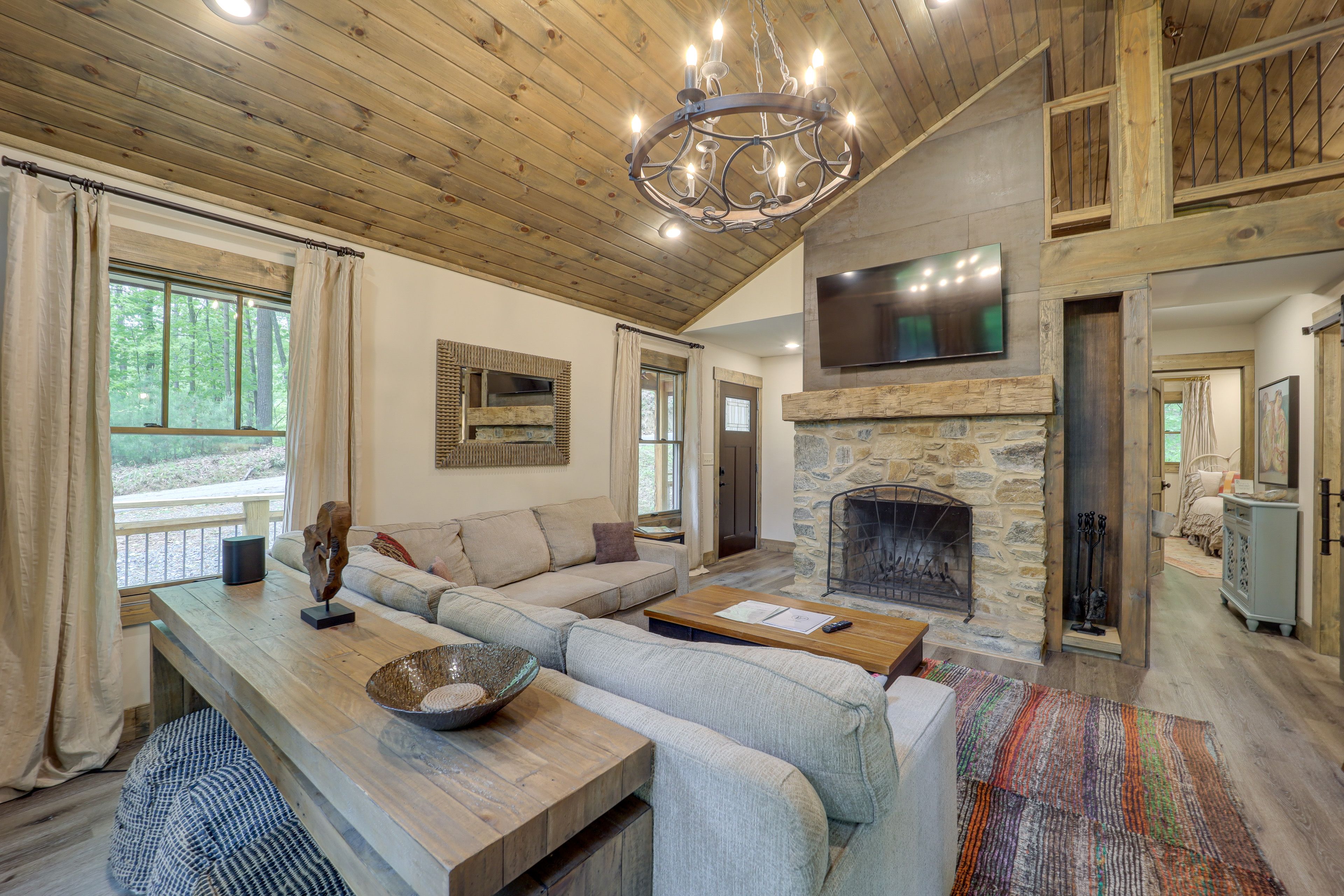 Deep Gap Vacation Rental | 2BR | 2BA | 1,200 Sq Ft | 2 Steps Required