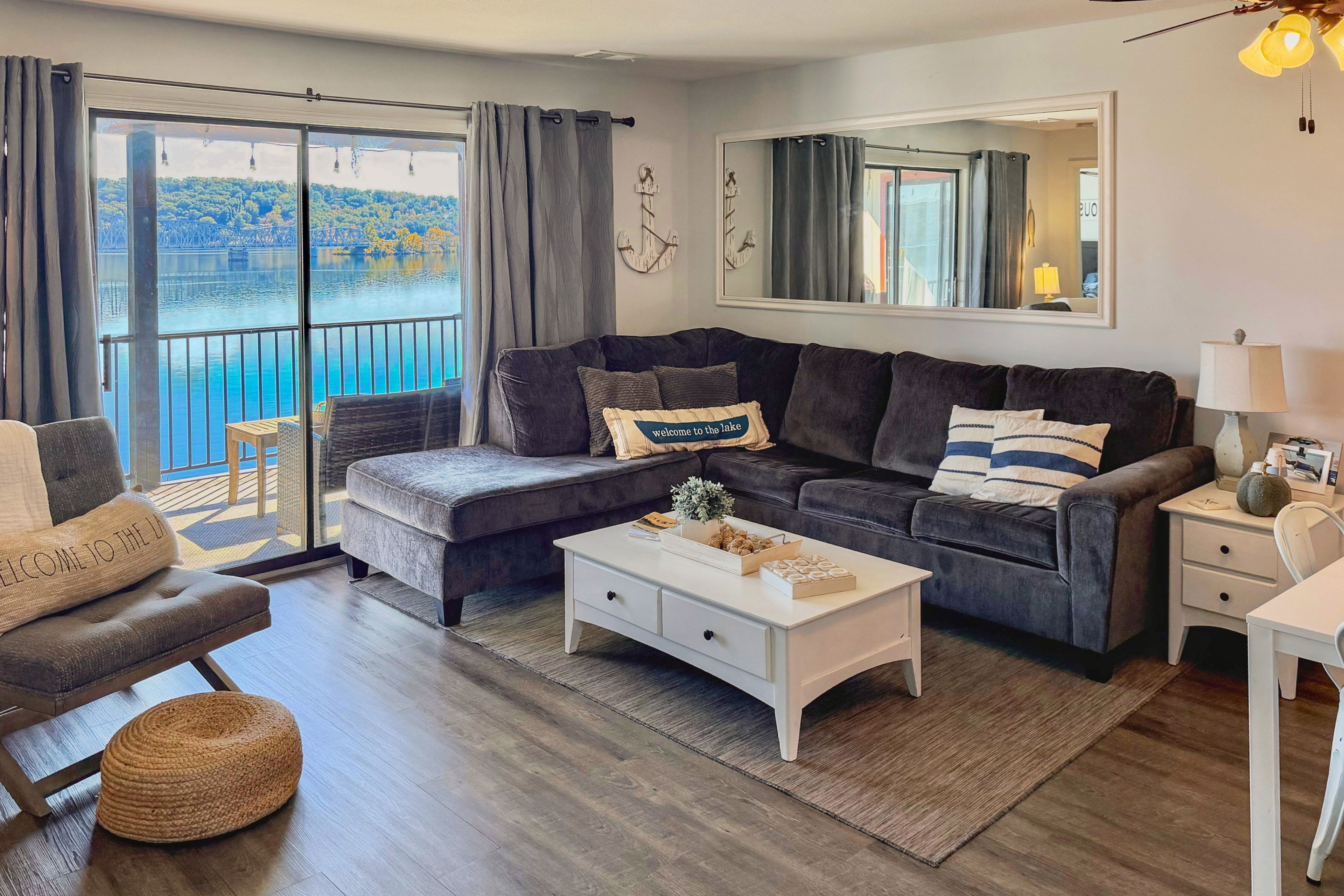 Kimberling City Vacation Rental | 2BR | 2BA | 900 Sq Ft | Step-Free Entry