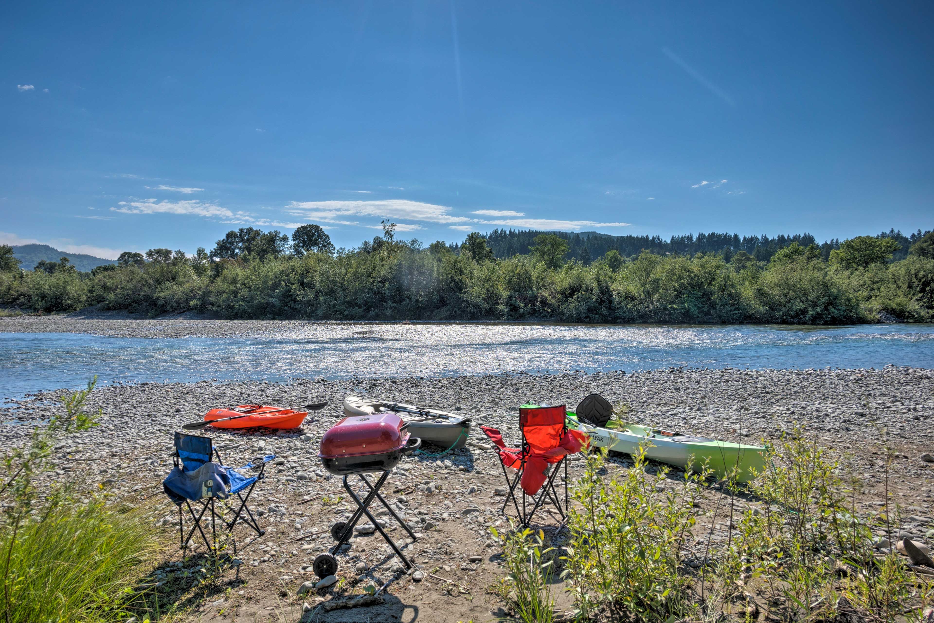 River Access (Grill Not Available)