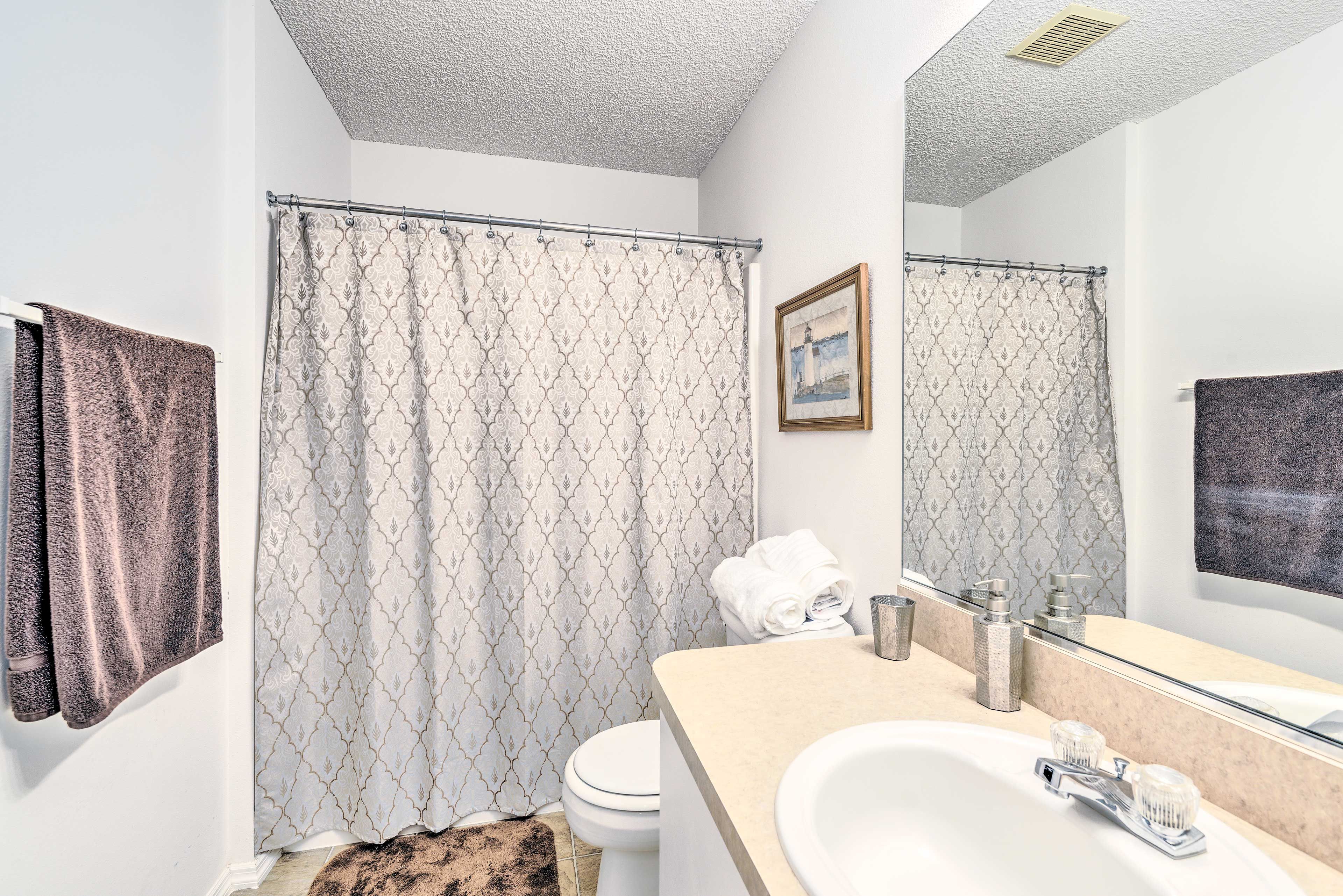 Full Bathroom