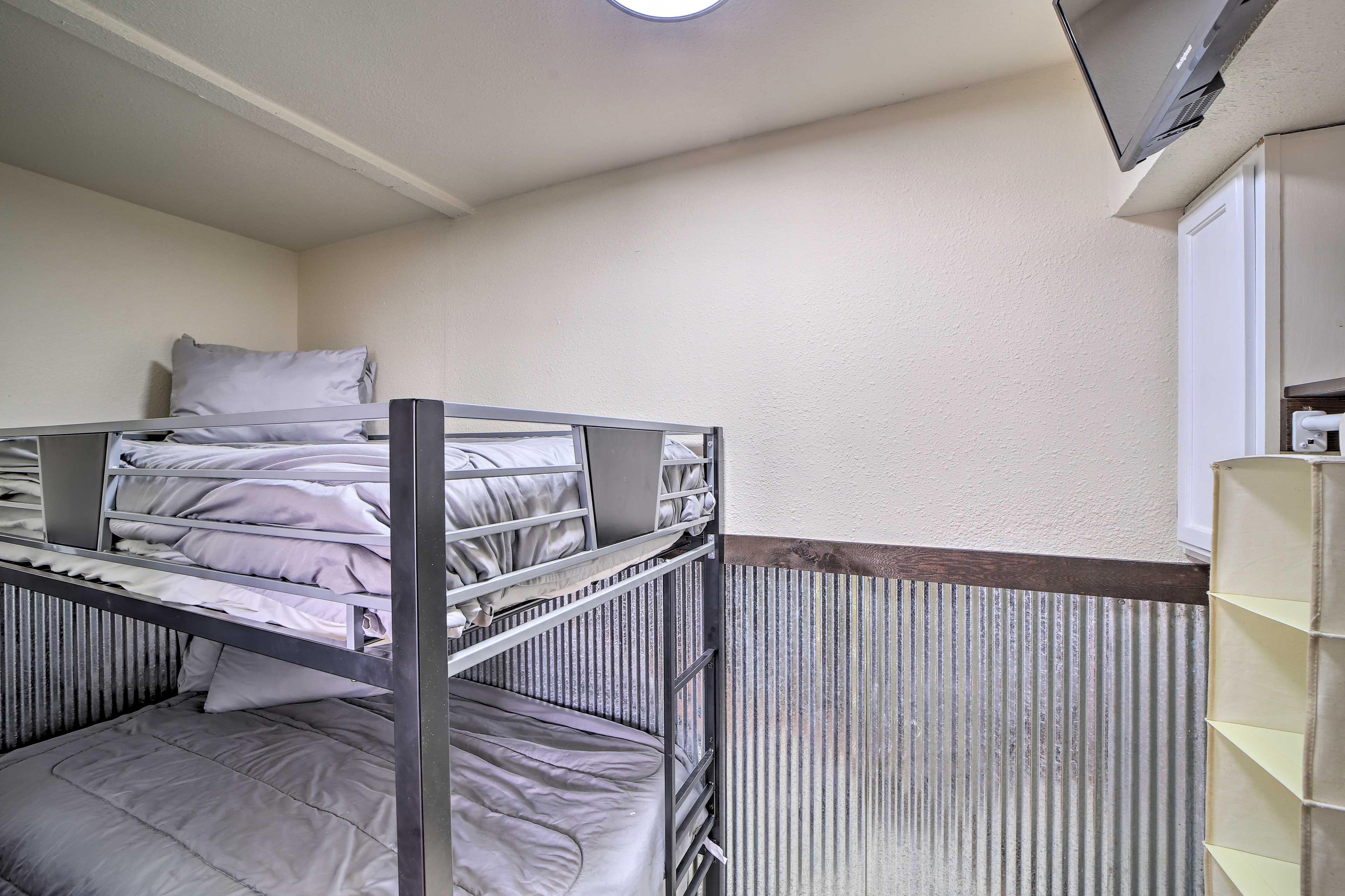 Bedroom 2 | Twin Bunk Bed