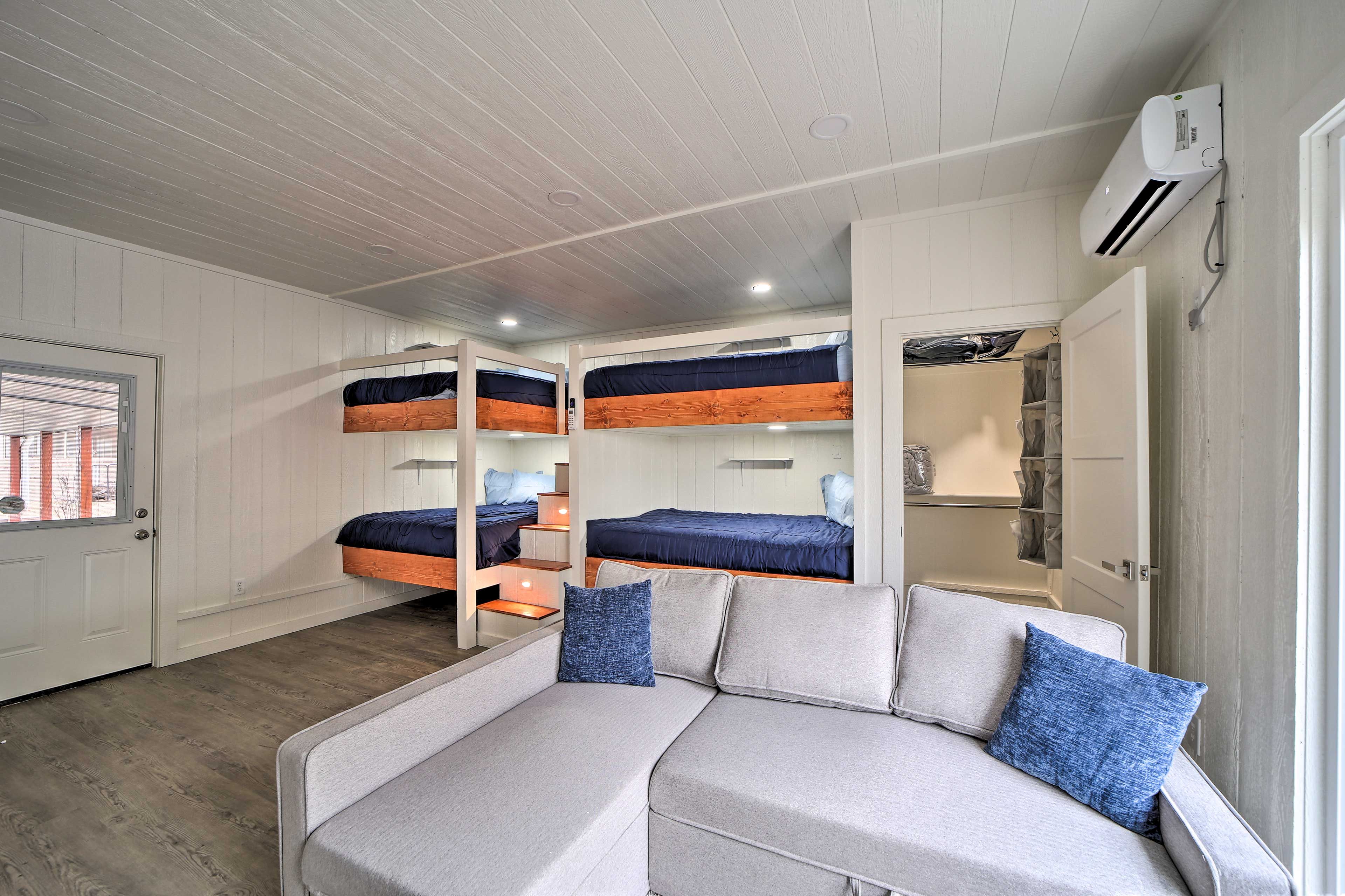 Bedroom 4 (Bonus Room) | 2 Queen Bunk Beds | Sleeper Sofa
