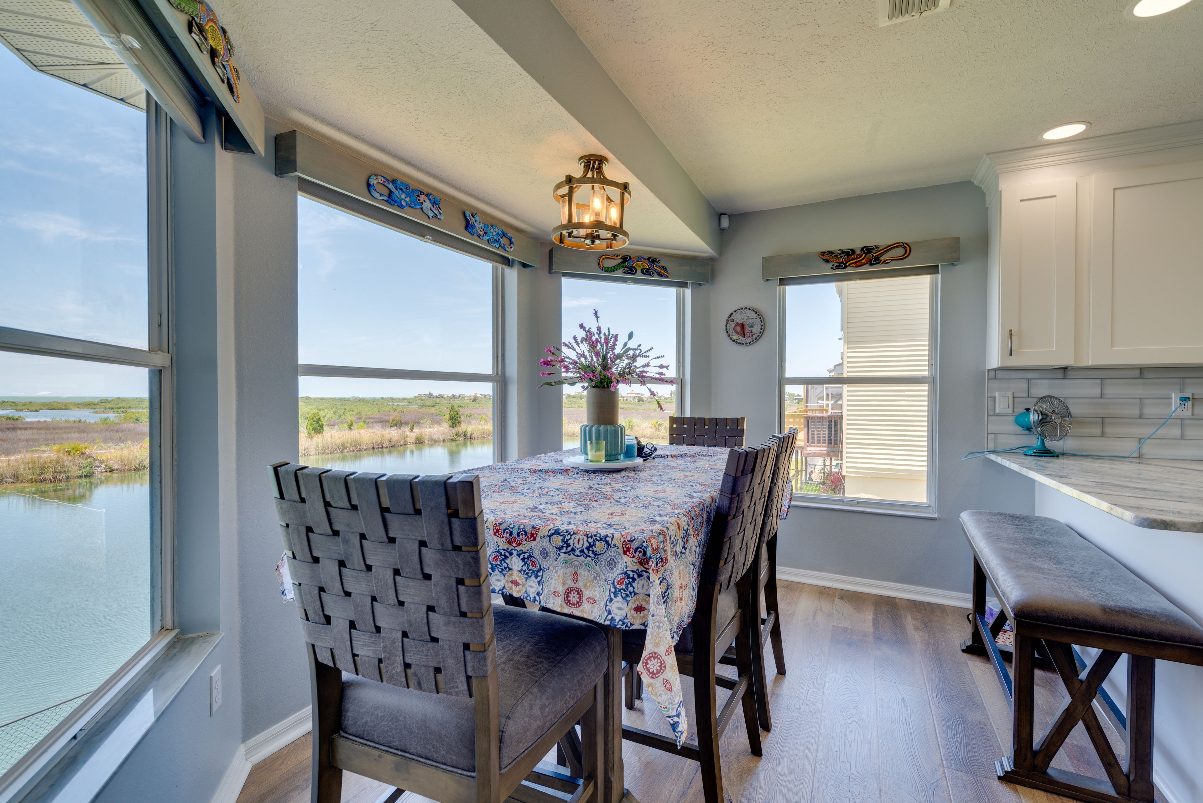 Dining Nook