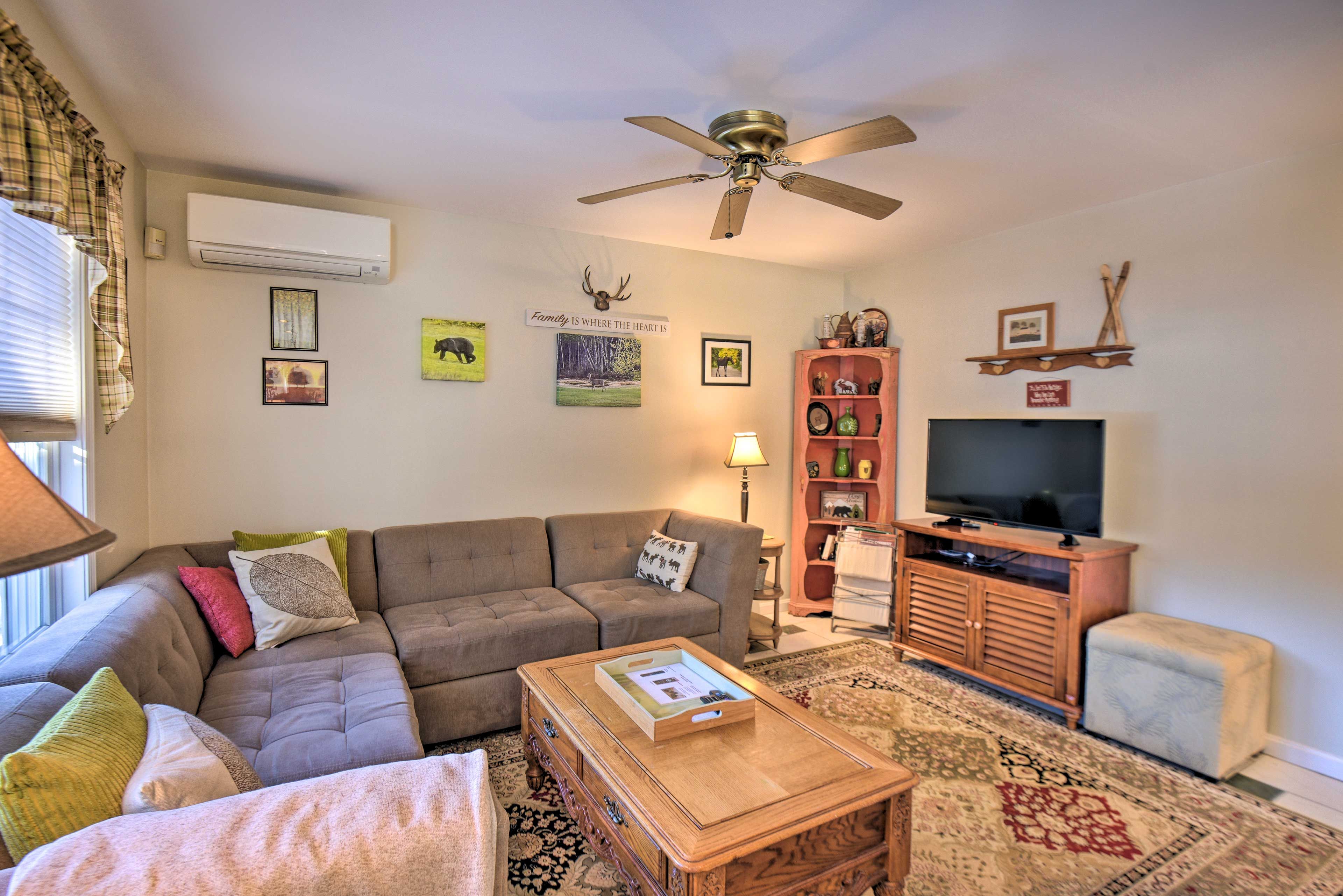 Living Room | Smart TVs | Central A/C | Window A/C Units