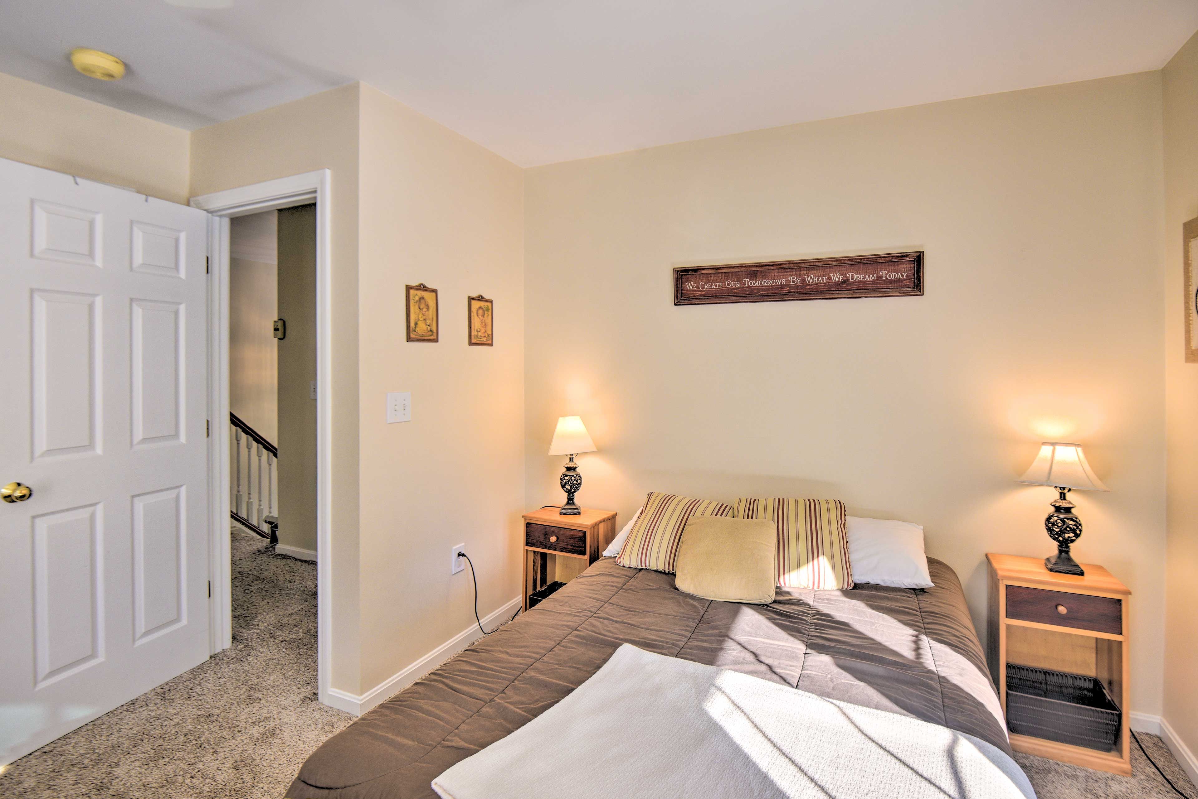 Bedroom 3 | Full Bed | Twin Bed
