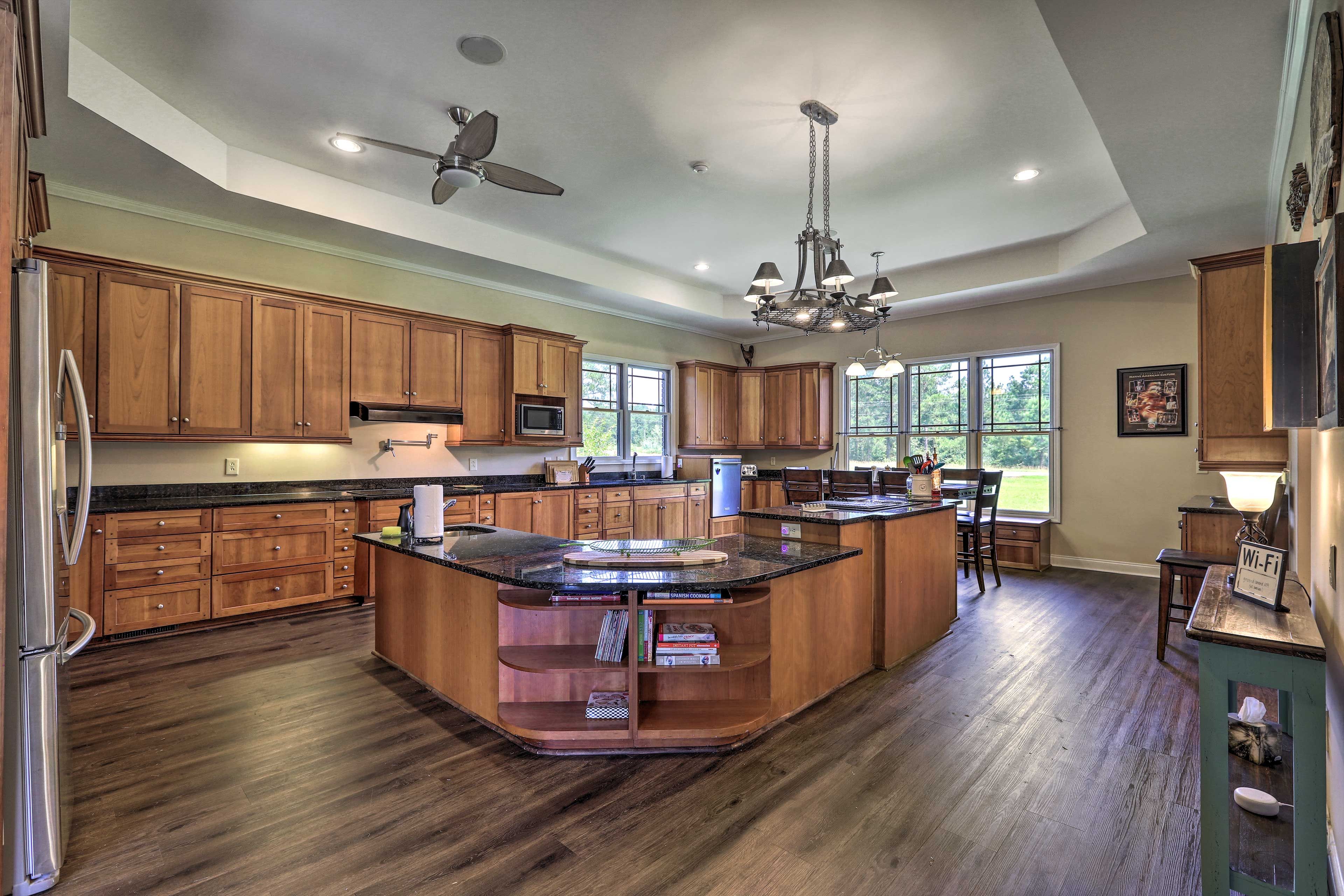 Fully Equipped Kitchen | Cooking Basics Provided