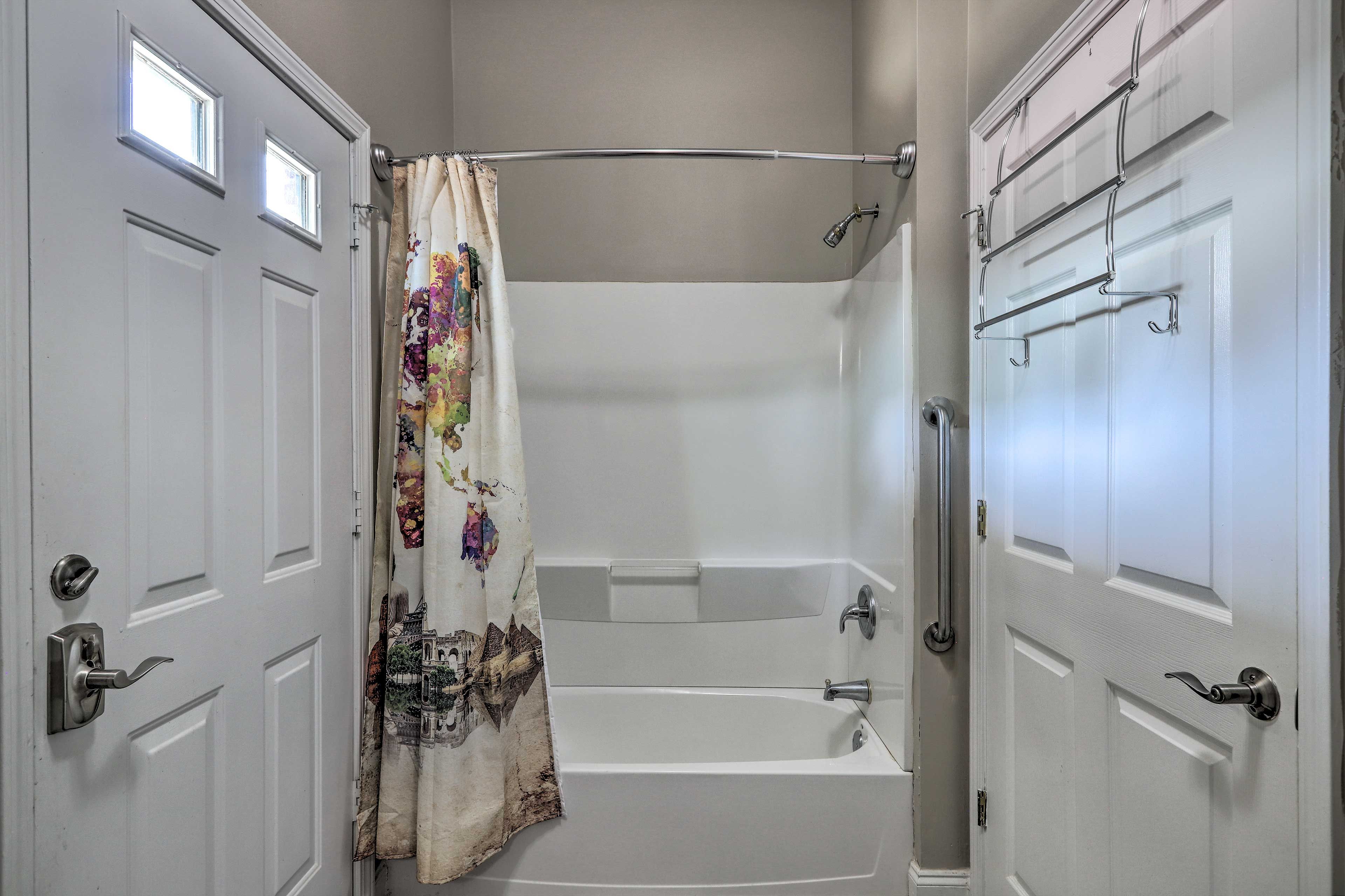 En-Suite Bathroom