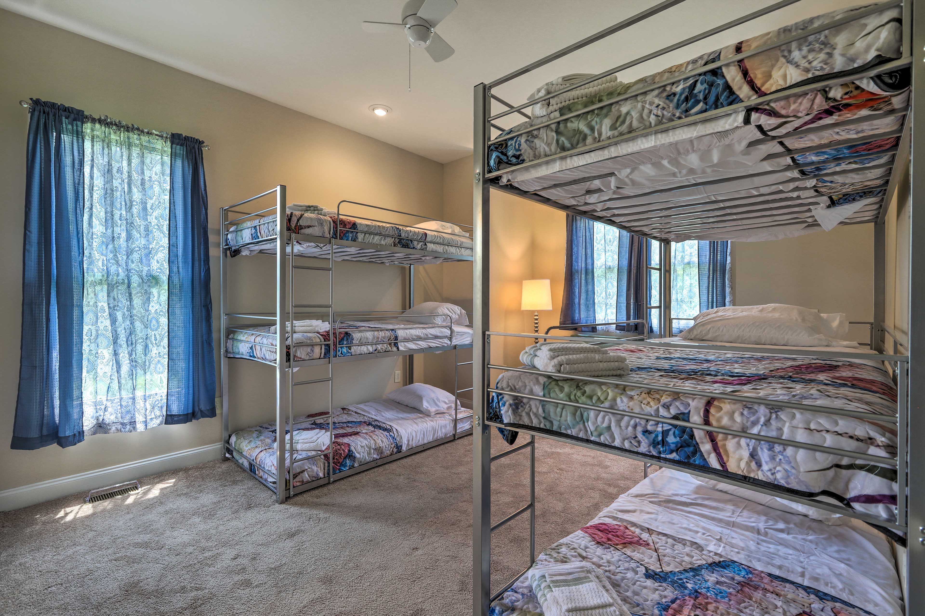 Bedroom 4 | 2 Triple Twin Bunk Beds