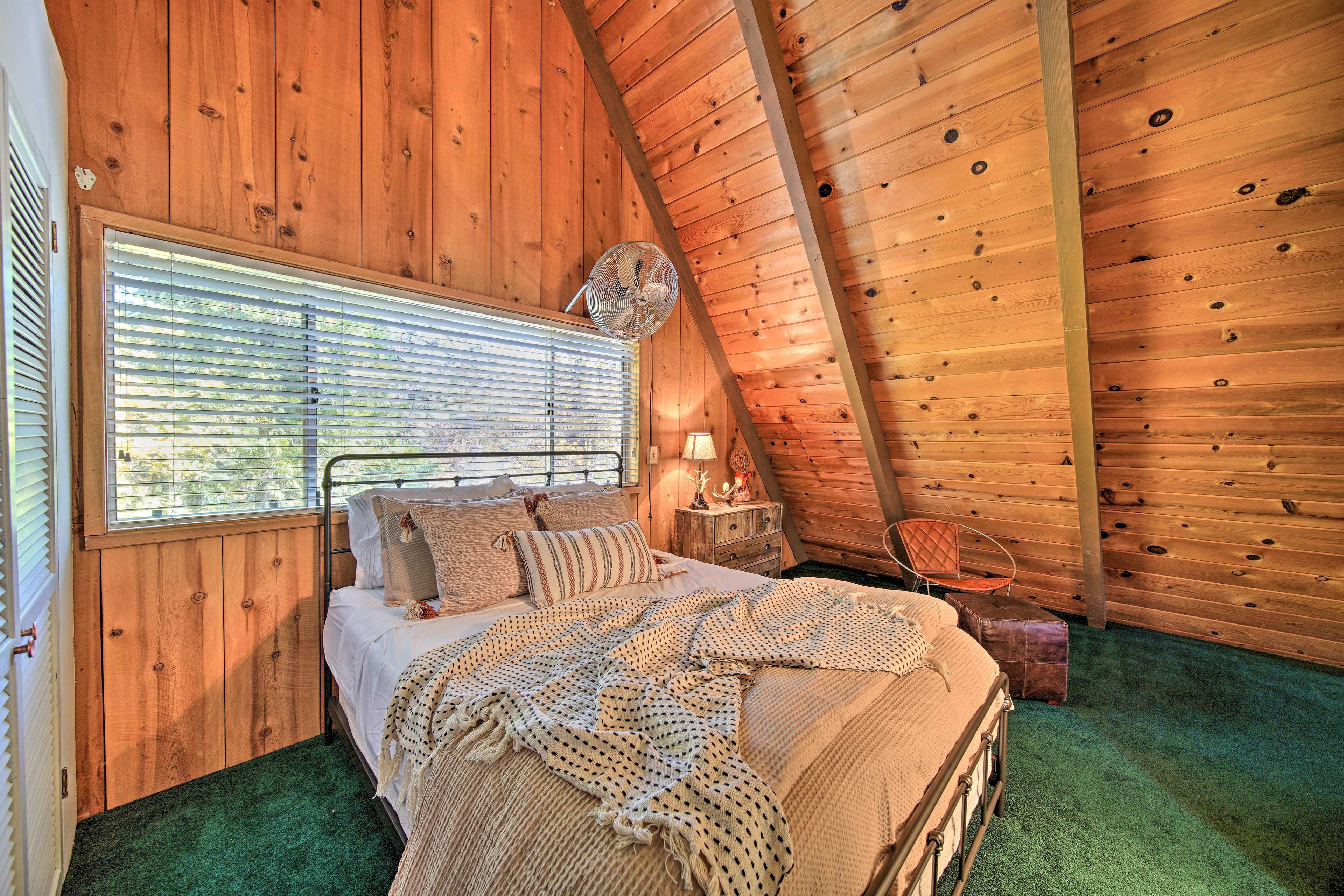 Bedroom 3 | Queen Bed | 2nd Floor
