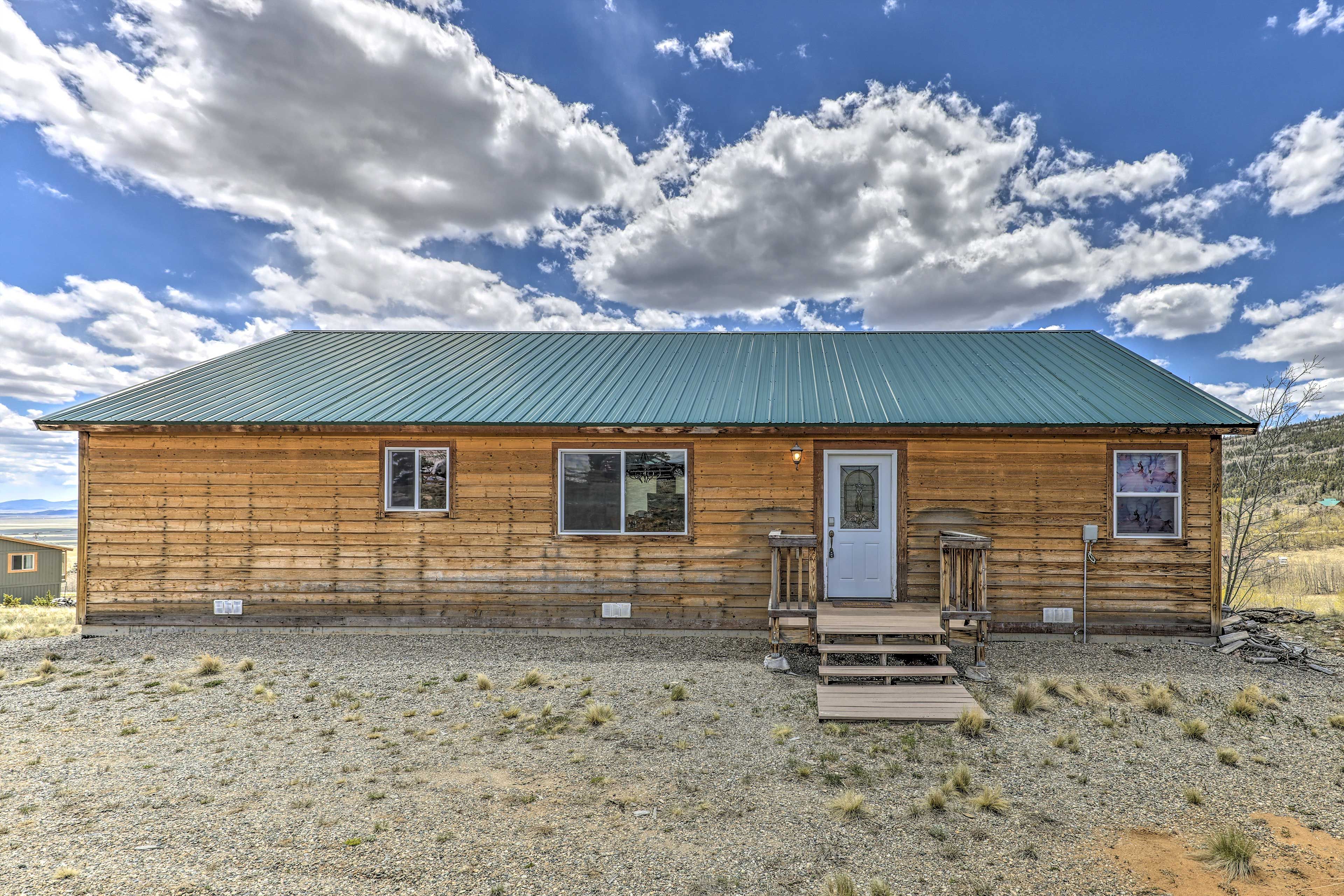 Exterior | Keyless Entry | Stairs Required for Access