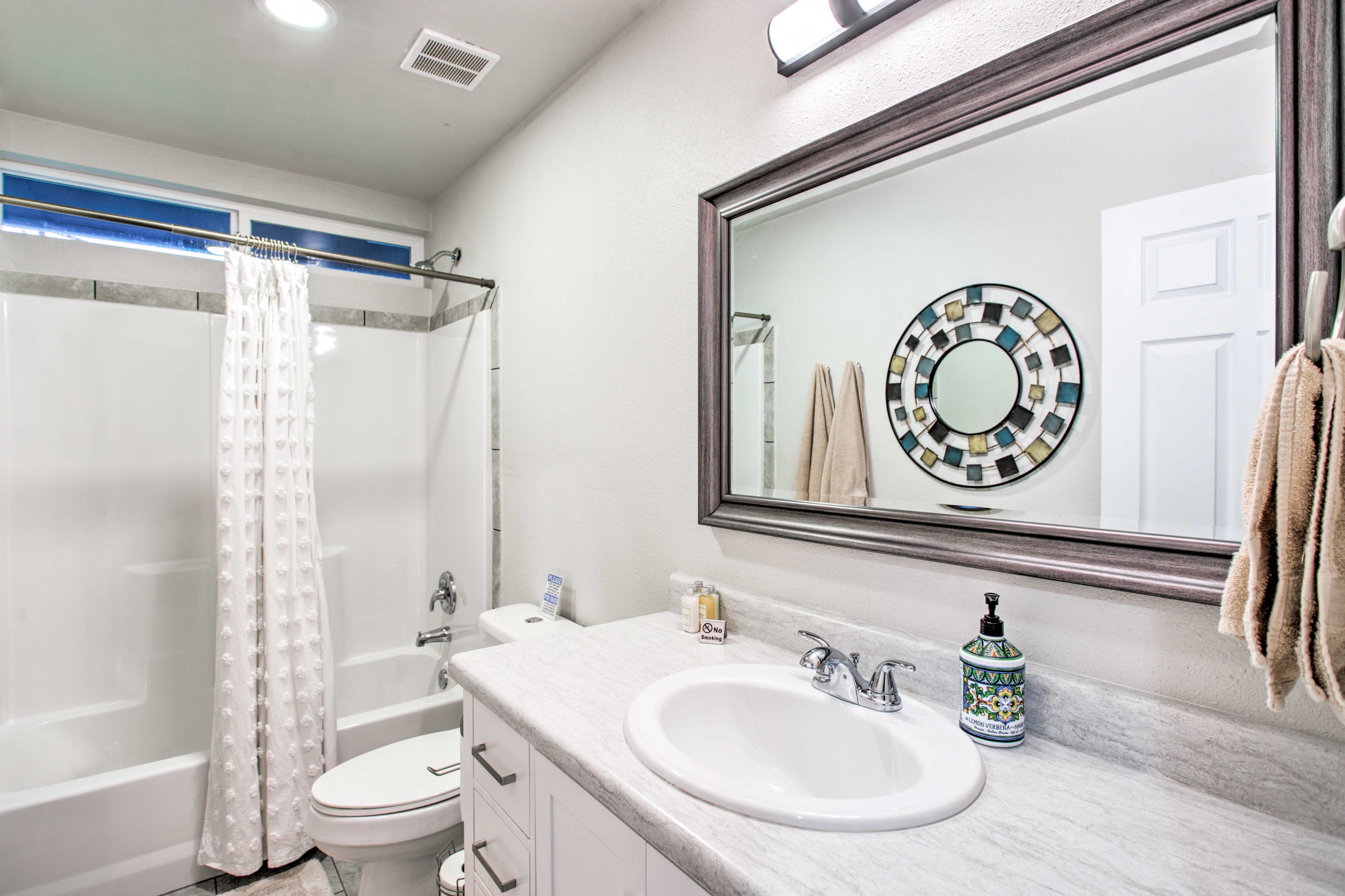 Full Bathroom
