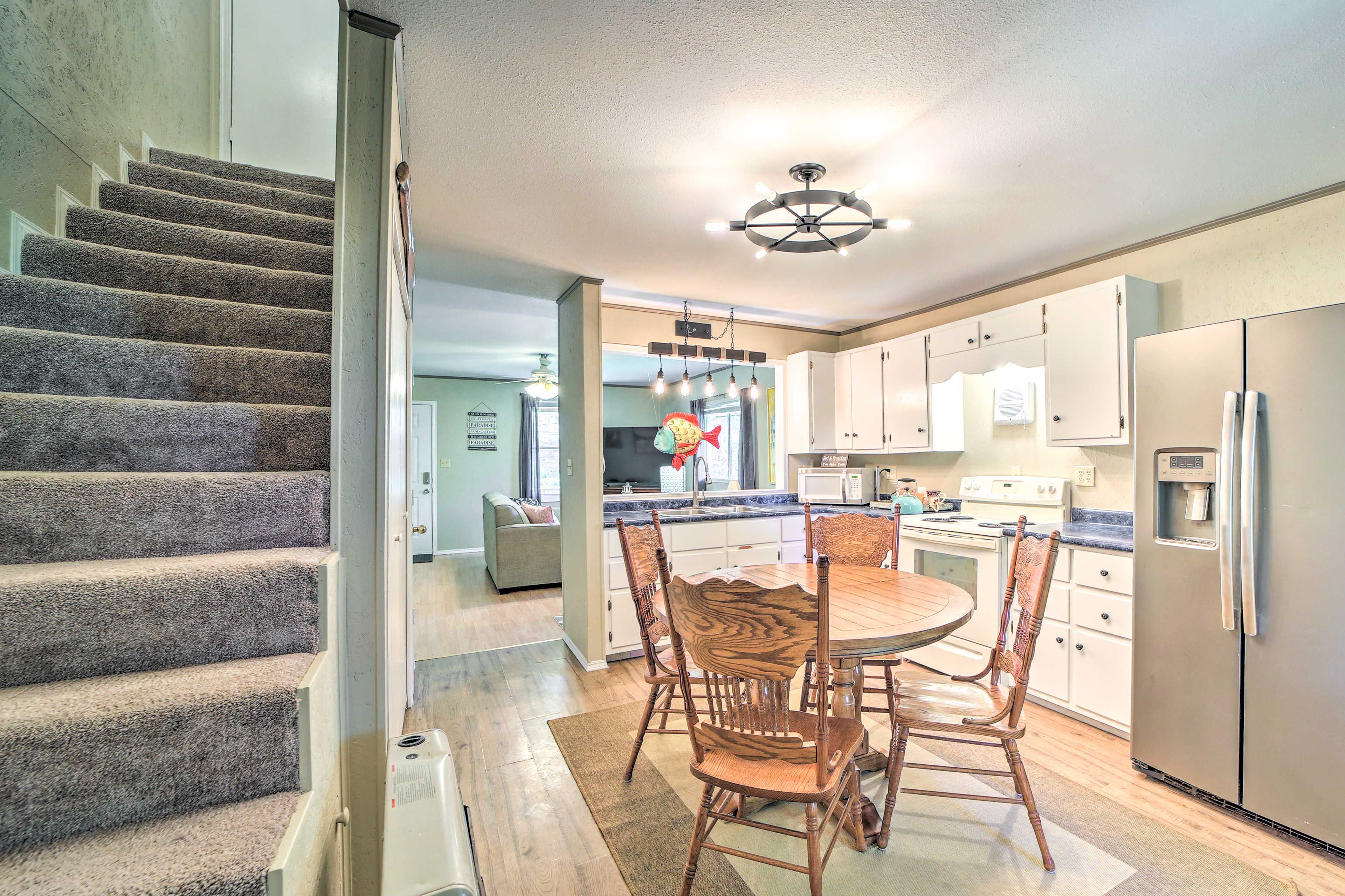 Dining Room/Kitchen